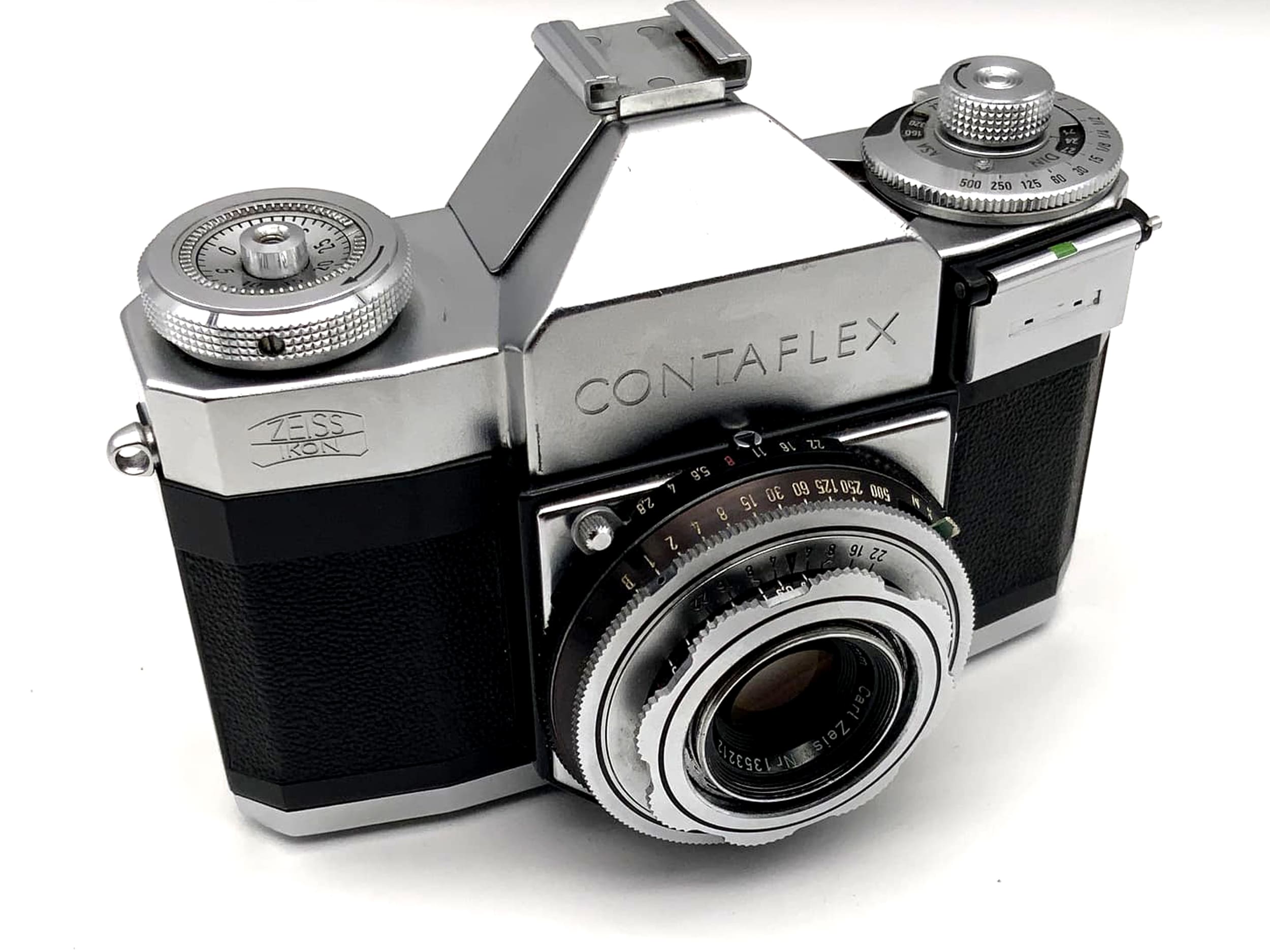 Zeiss Ikon Contaflex Tessar 2.8 45mm camera Synchro Compur analog camera 35mm