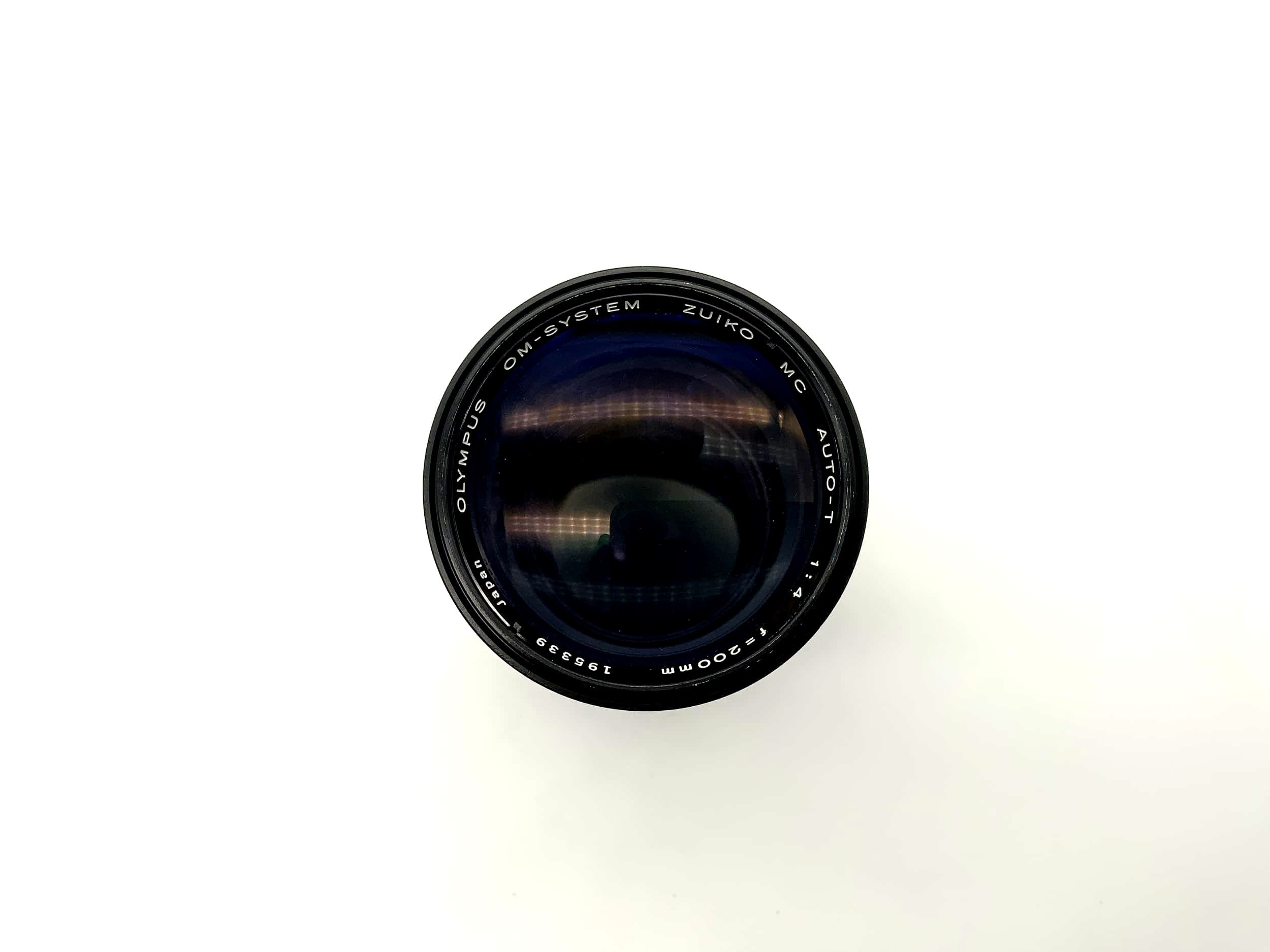 Olympus OM system Zuiko MC Auto-T 200 mm 1:4 lens analog