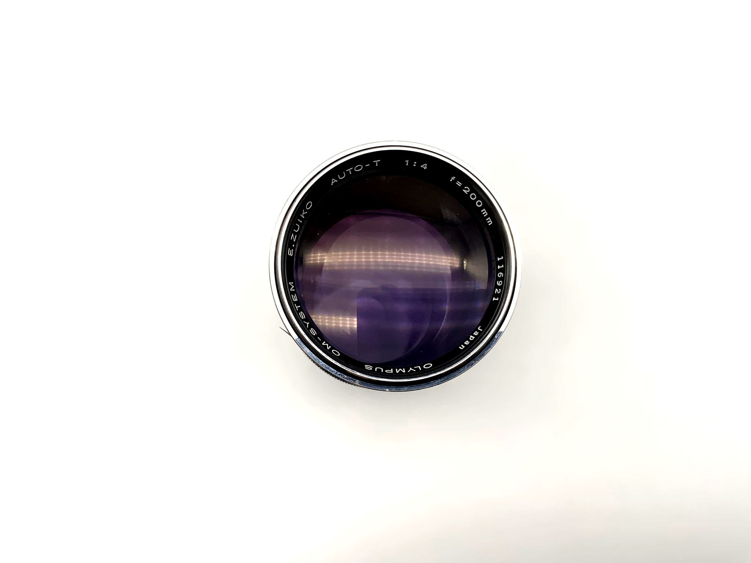Olympus OM-System E.Zuiko MC Auto-T 200 mm 1:4 lens analog