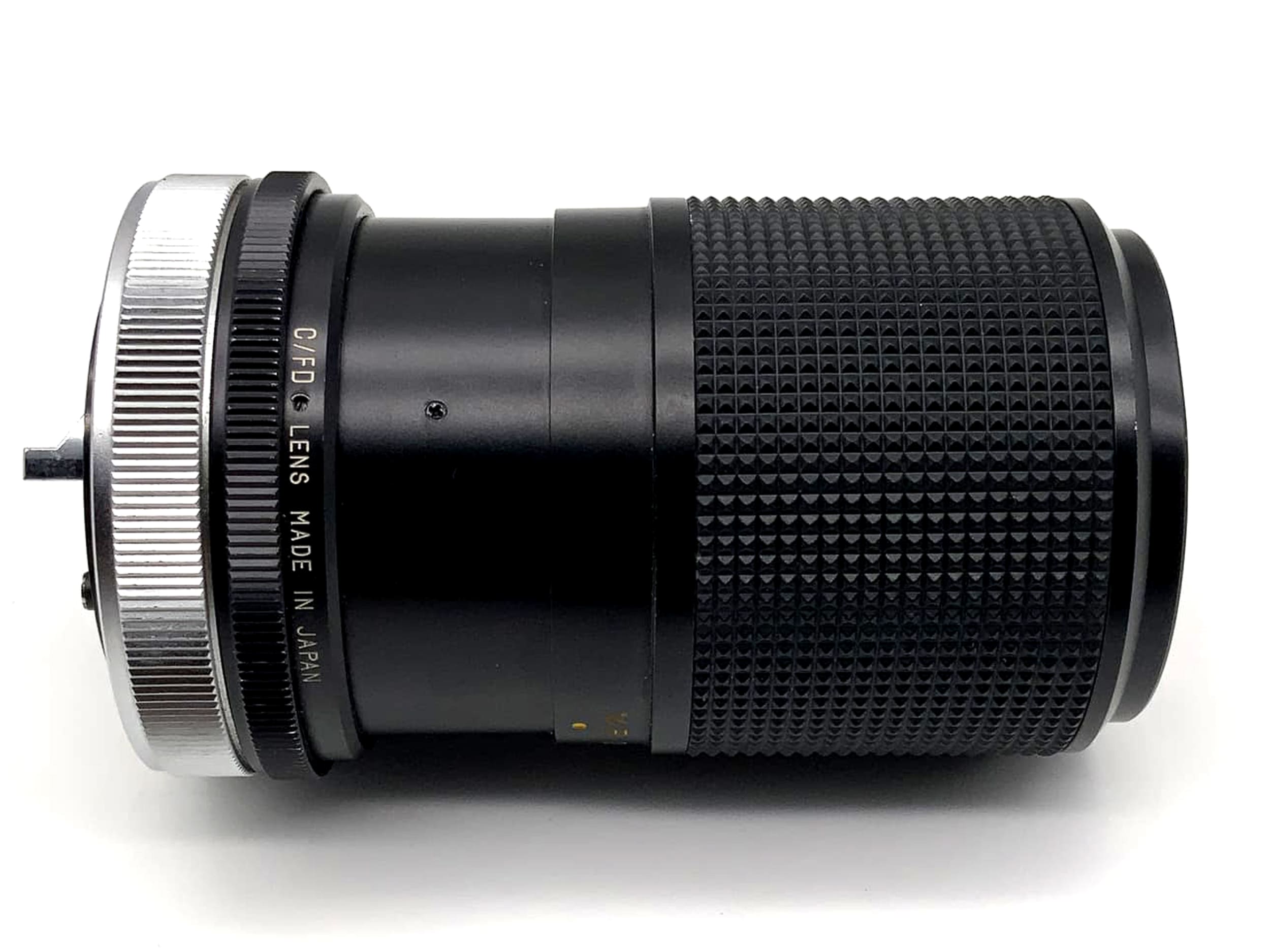 Vivitar MC 70-150mm 1:3.8 lens analog camera lens (Canon FD)
