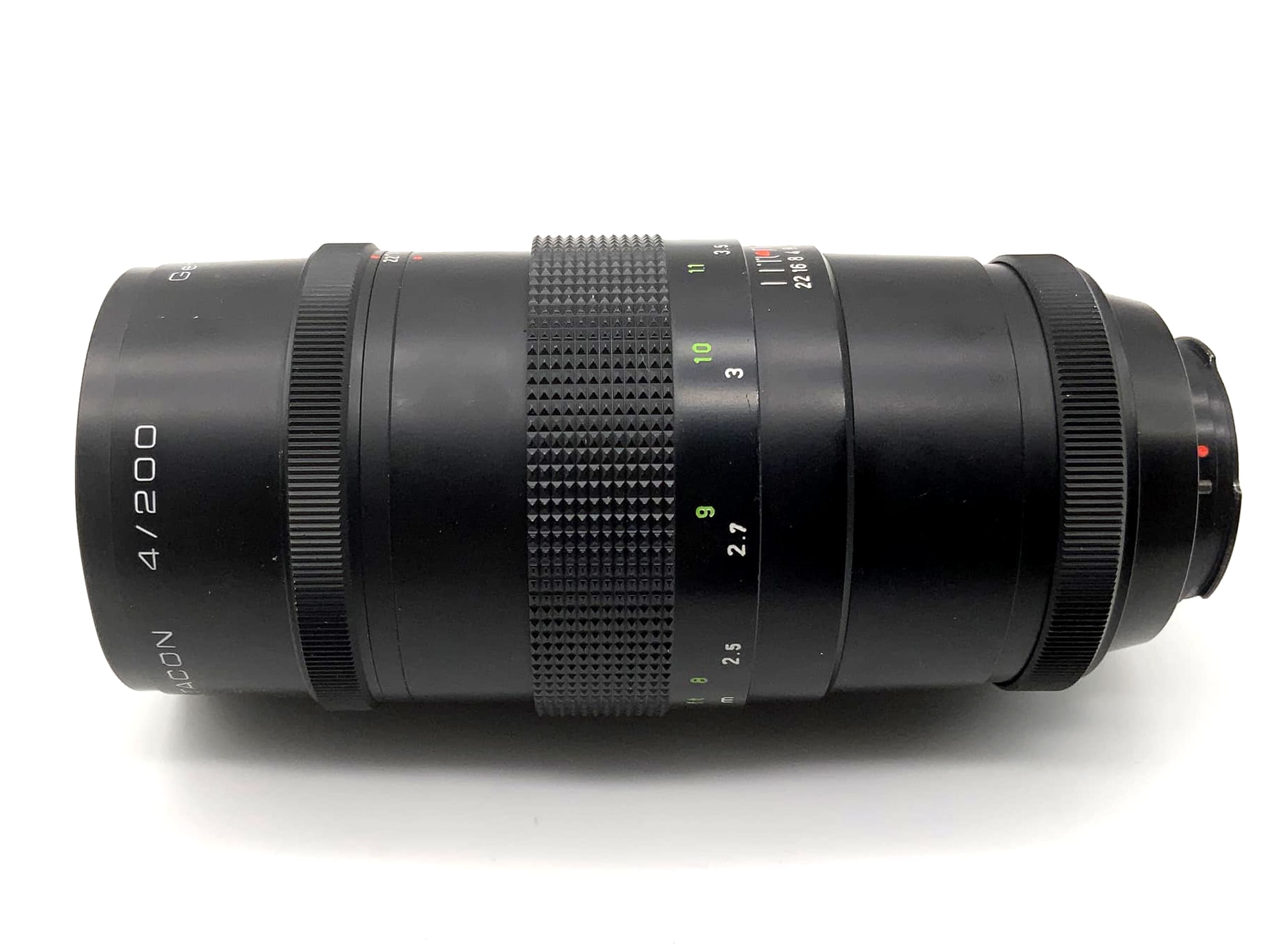 Pentacon f/4 200mm telephoto lens, analog 15-blade Exa mount 4/200 GDR