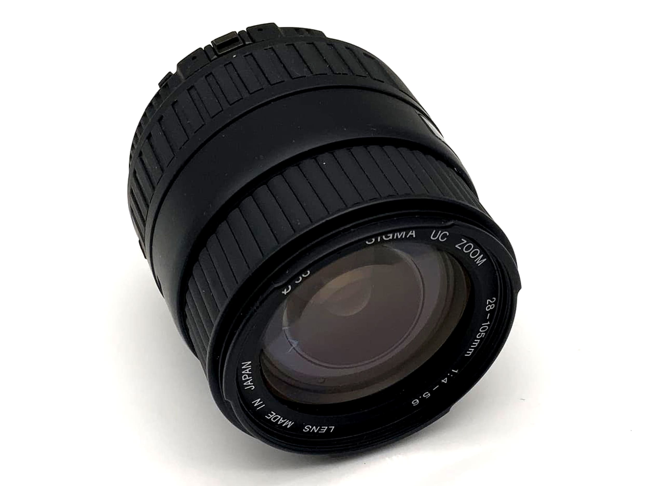 Sigma UC Zoom 1:4-5.6 28-105mm lens digital AF (Nikon F)