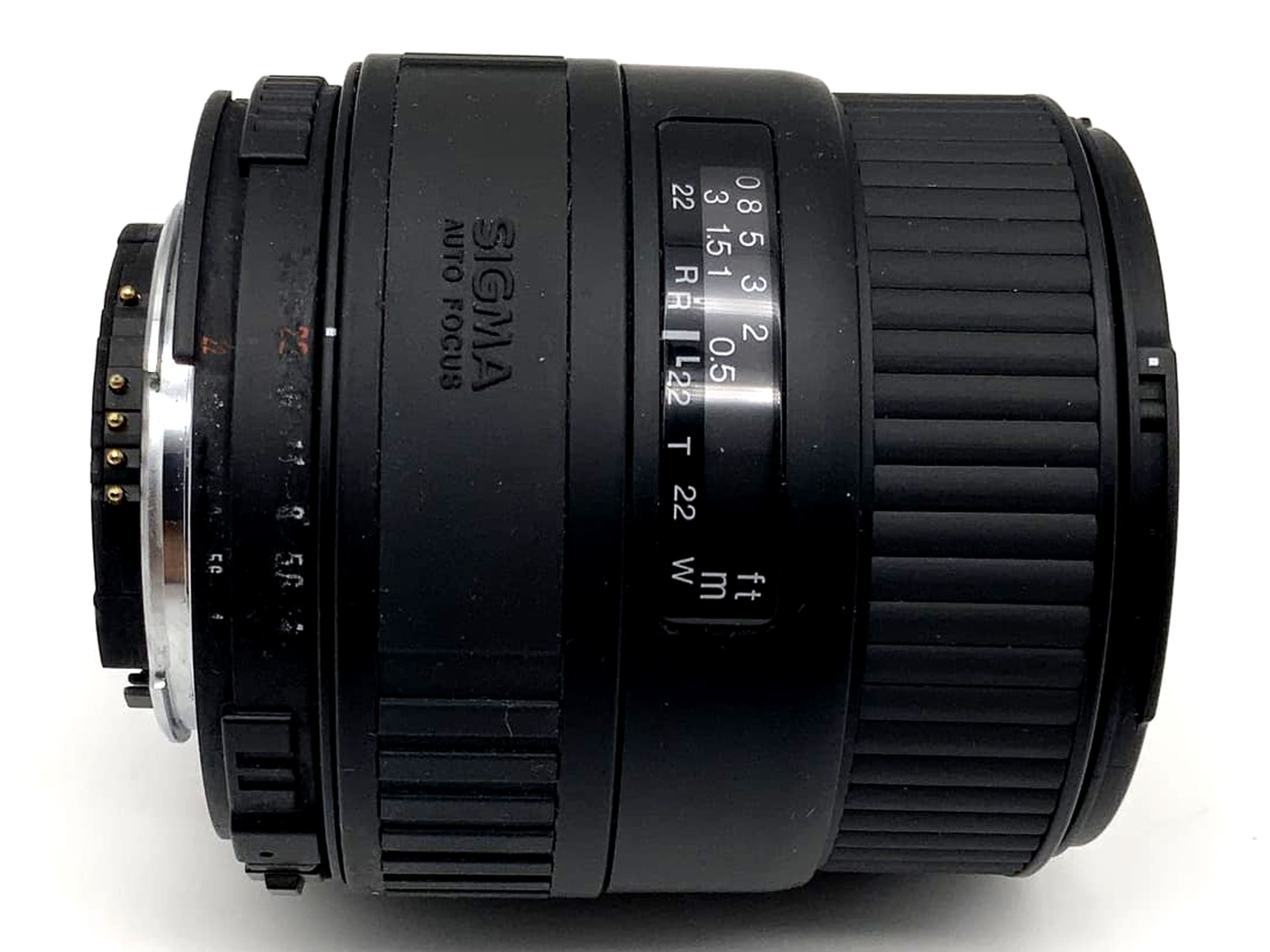 Sigma UC Zoom 1:4-5.6 28-105mm lens digital AF (Nikon F)