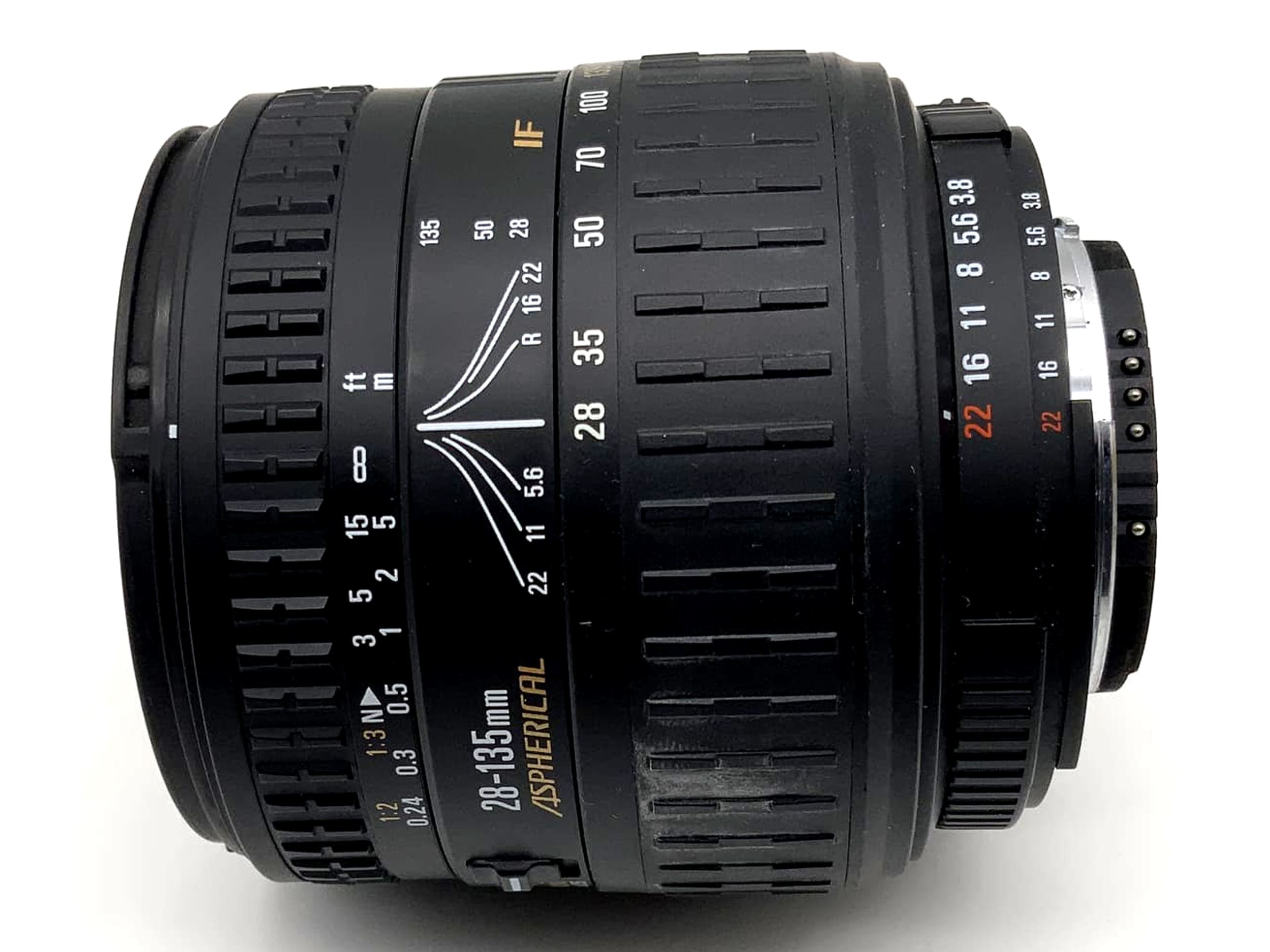 Sigma Aspherical IF F3.8-5.6 28-135mm lens digital (Nikon F) - in original packaging