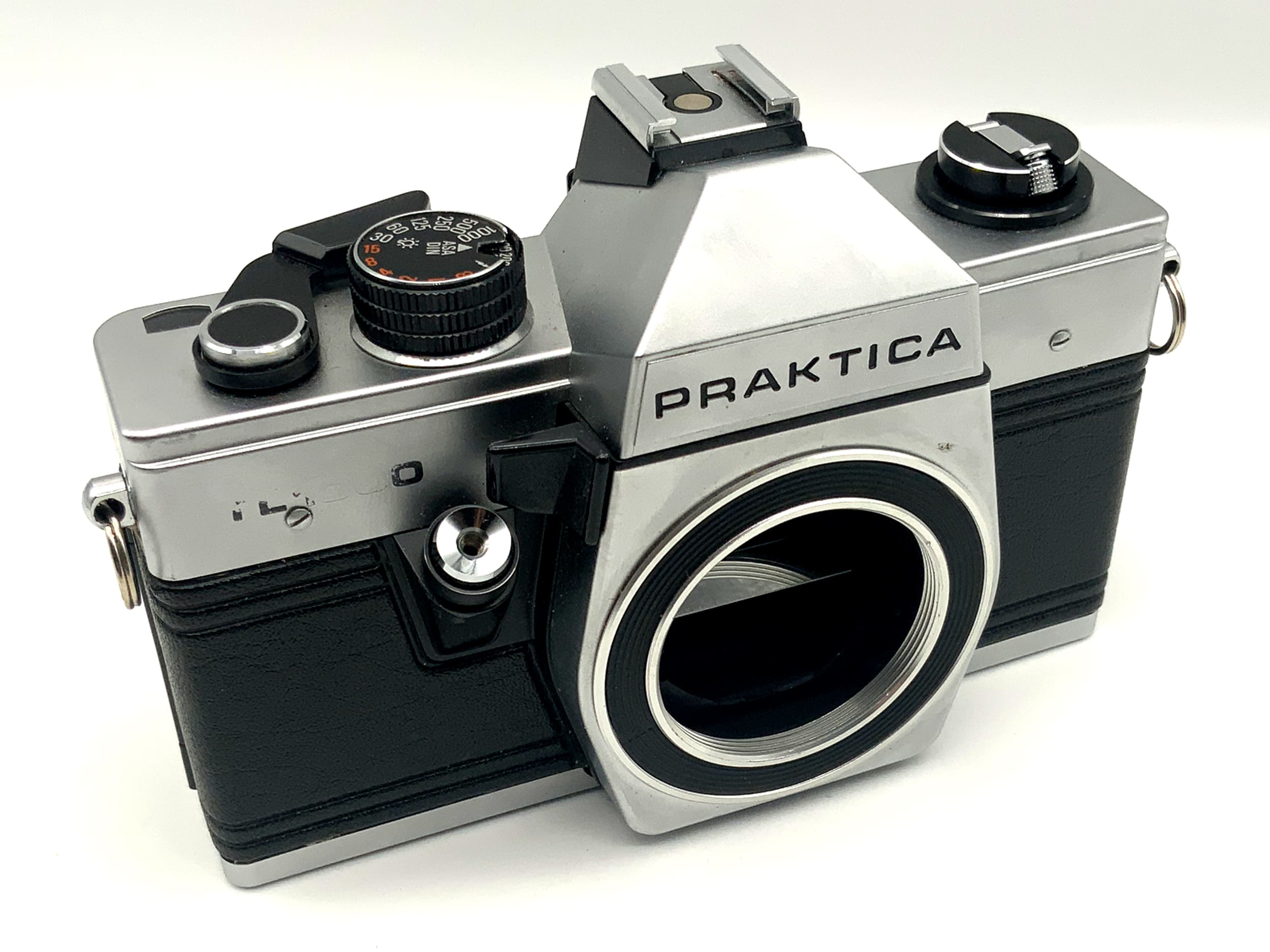 Praktica Super TL 1000 Body SLR Camera Analog Single-Lens Reflex Camera 35mm