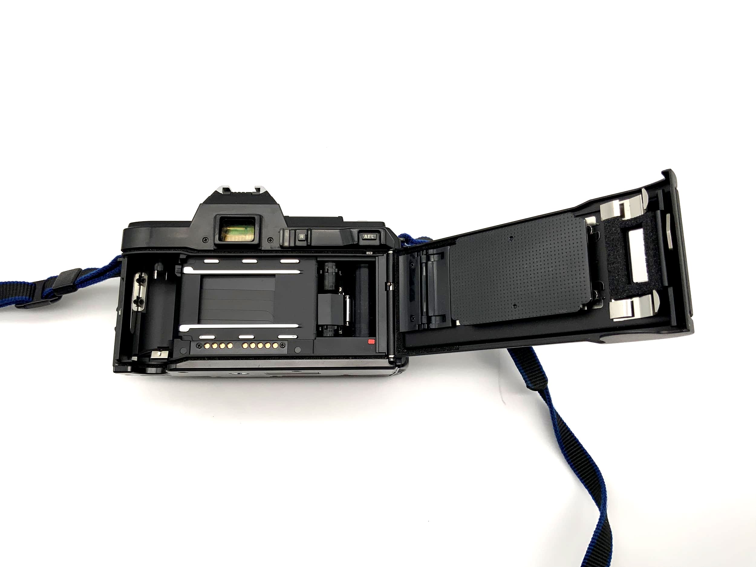 Minolta 7000 AF SLR Autofocus Camera Analog SLR Camera