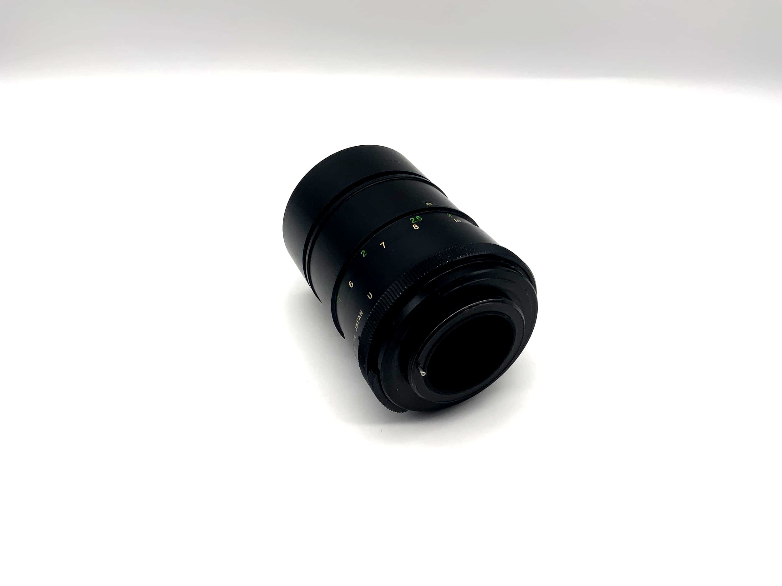 Vivitar 135mm f/2.8 lens analog M42