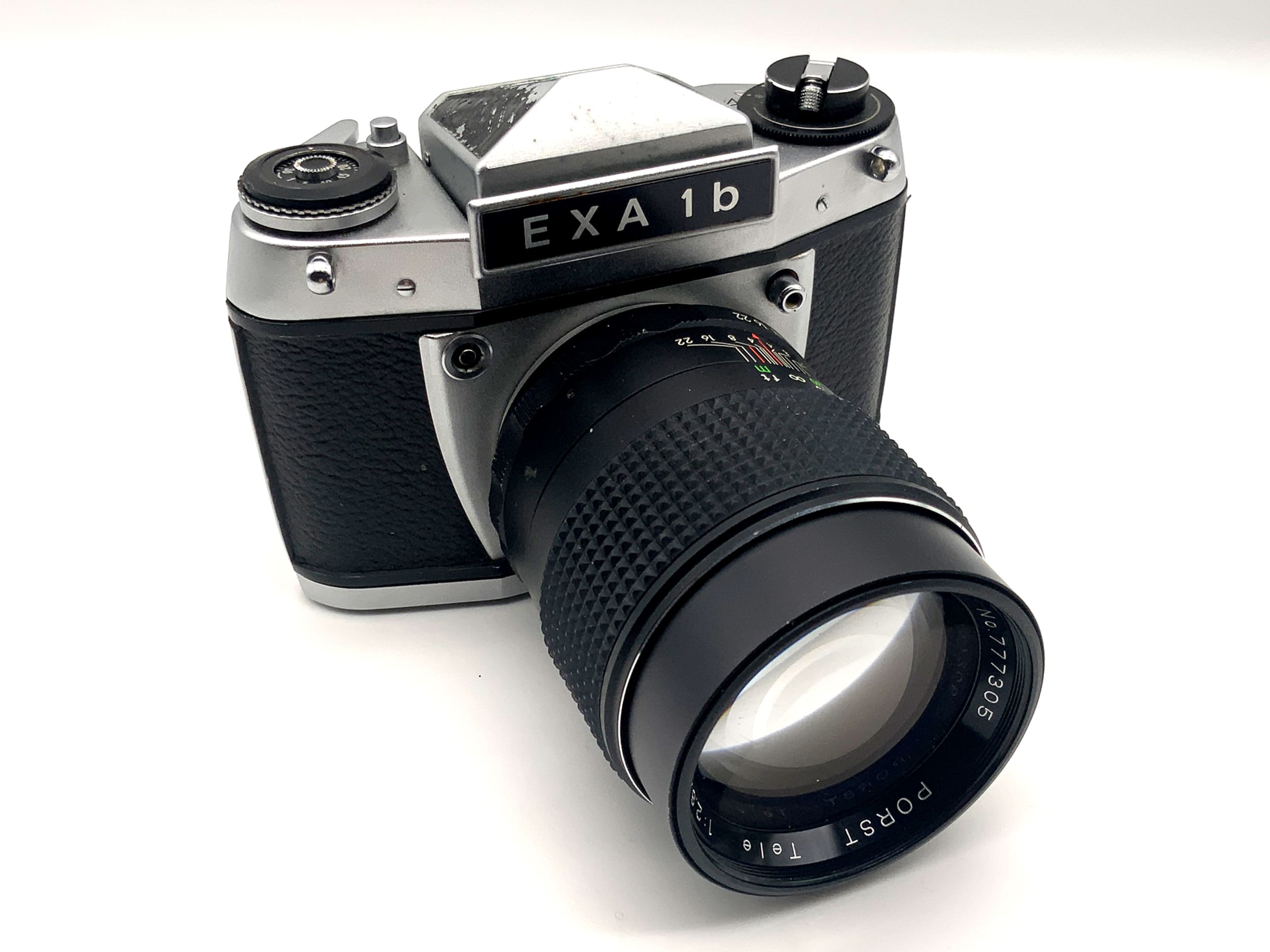 Exakta EXA 1b with Porst Tele 2.8 135mm lens, 35mm analog SLR camera