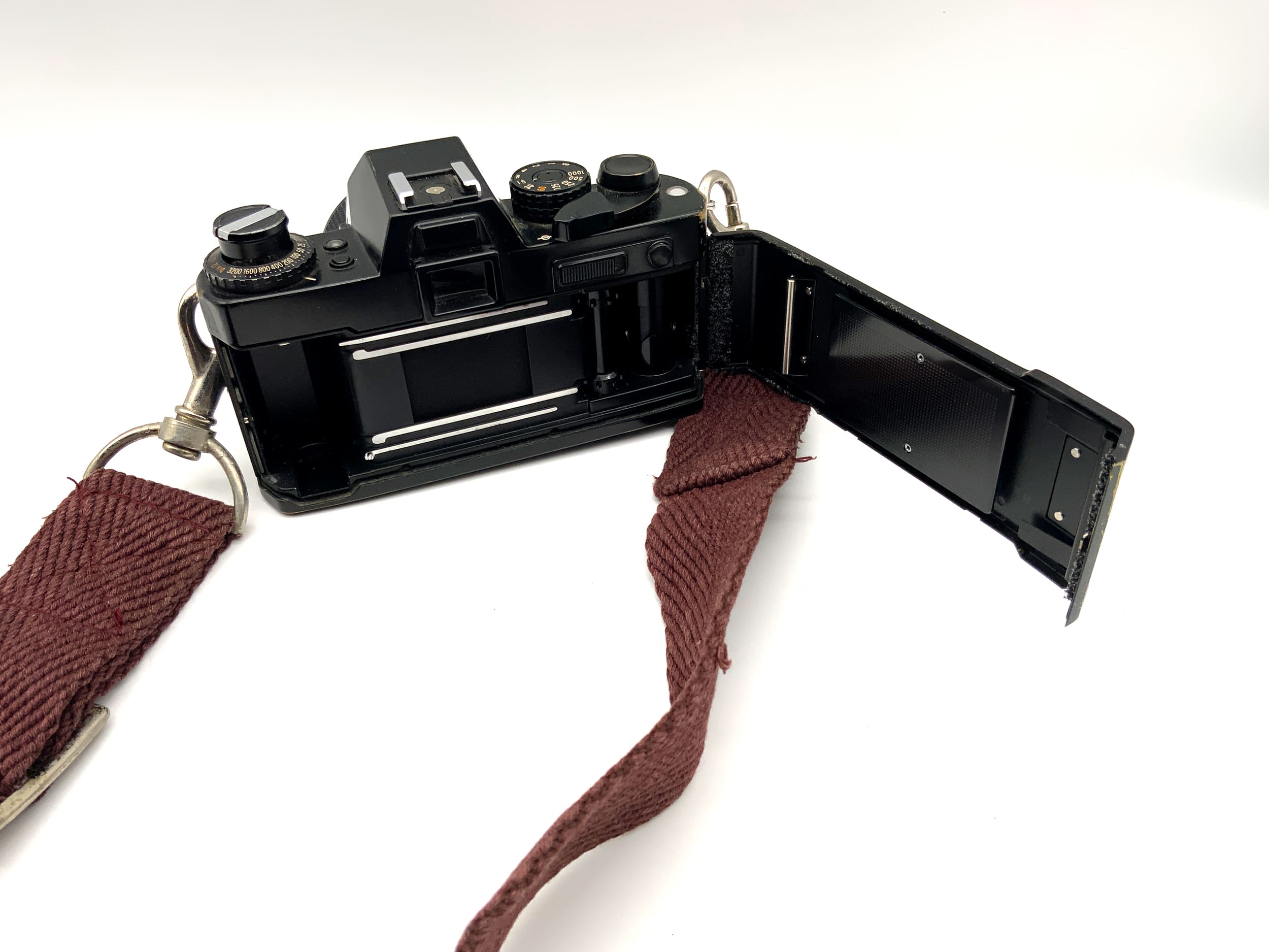 Yashica FR SLR camera! Light meter defective! with Yashica ML 50mm 1:1.7 lens