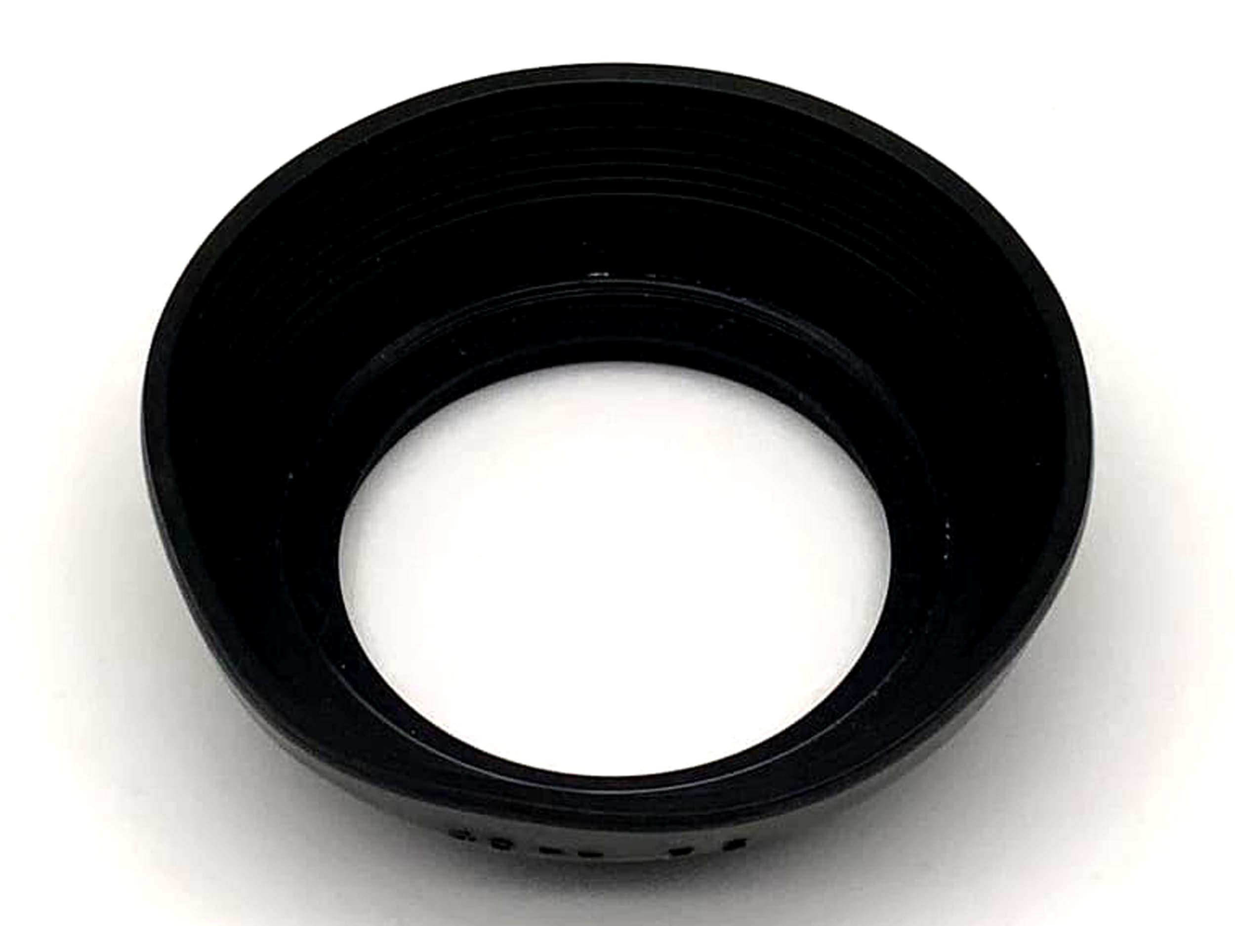 Minolta 40mm F2 rubber lens hood