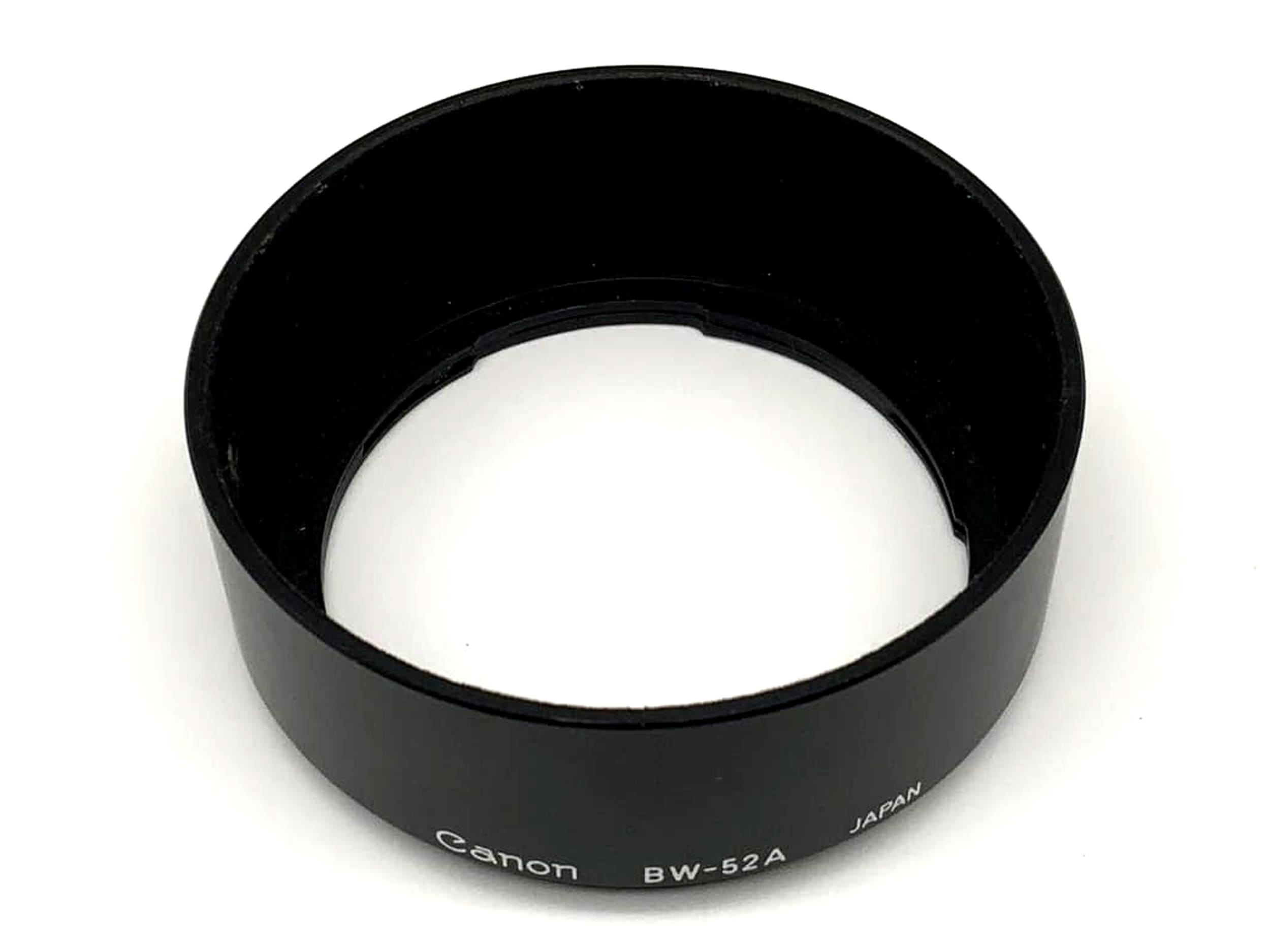 Lens hood for Canon BW-52A