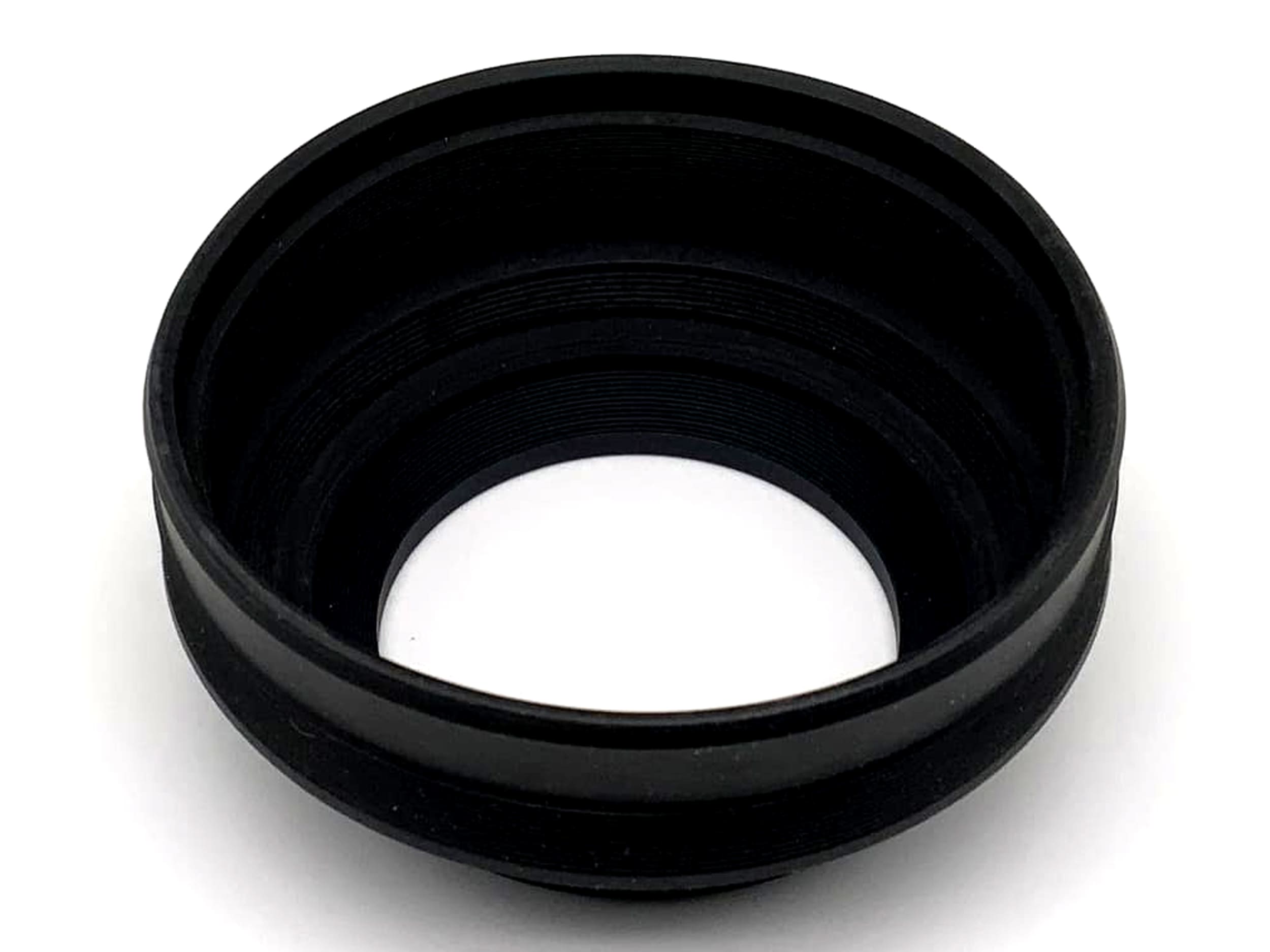 Hoya 49mm rubber lens hood