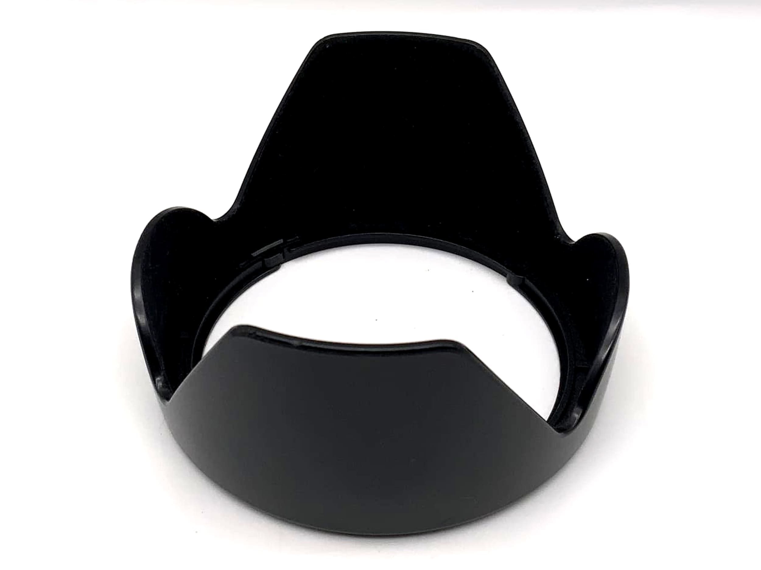 Canon EW-78D lens hood for EF-S 18-200mm 1:3.5-5.6 lens hood