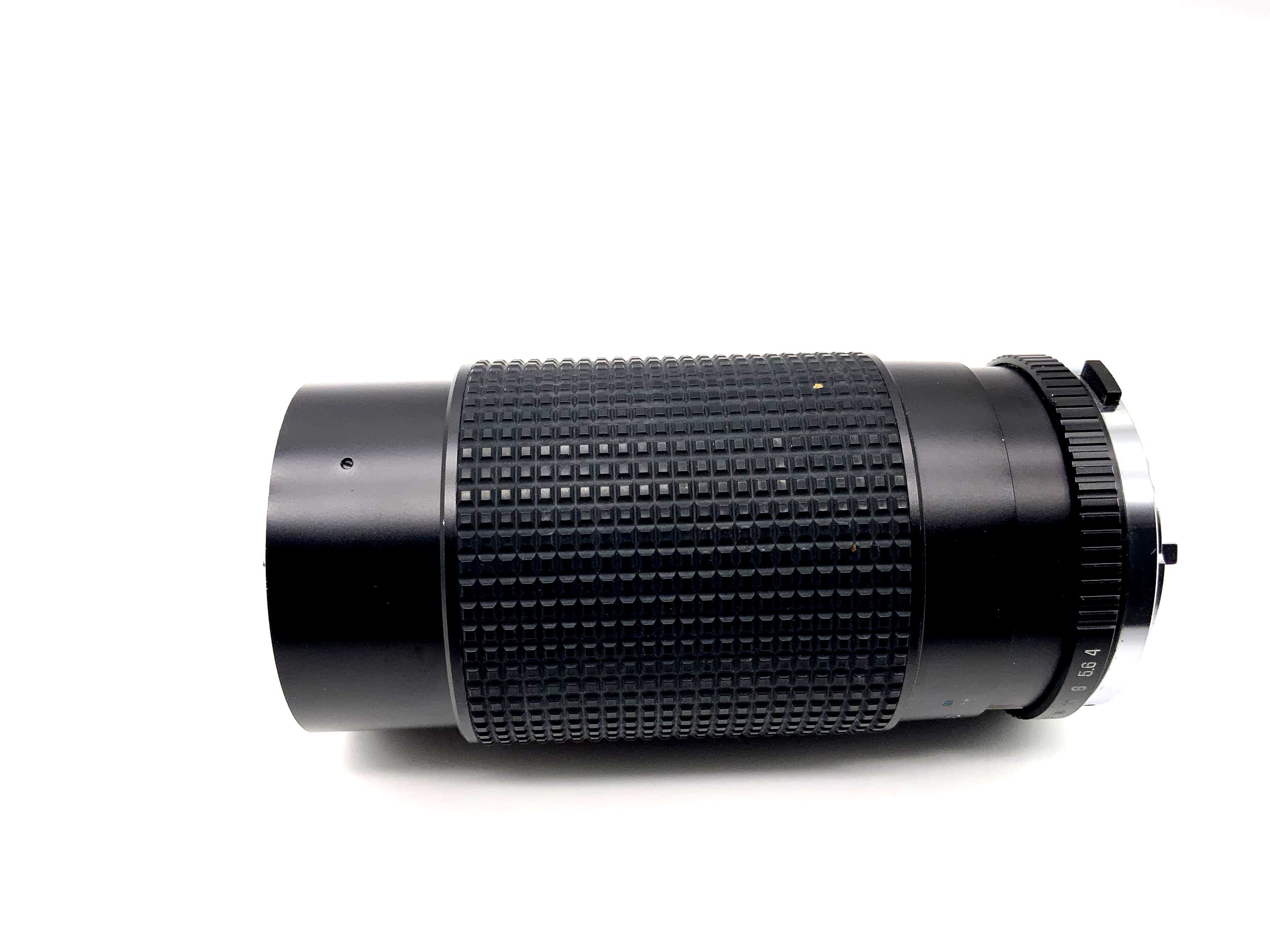 Tokina 80-200mm 1:4 Lens RMC Camera Lens (Olympus OM)