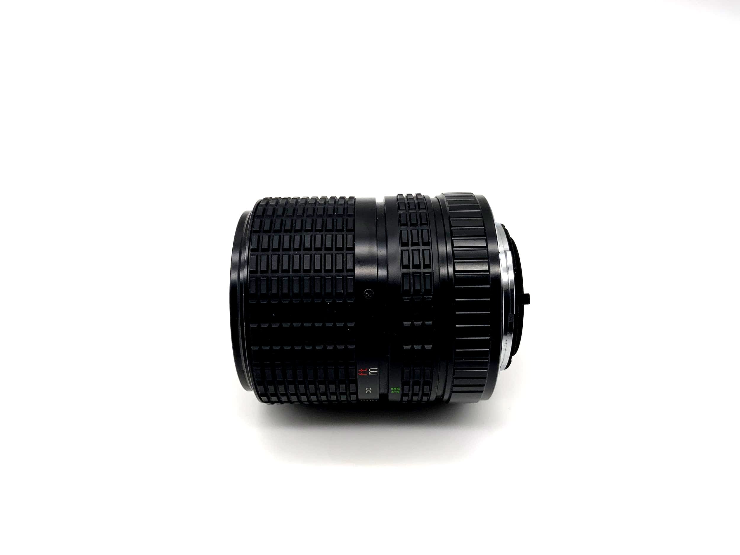 Beroflex 35-70mm 1:3.5-4.5 Lens MC Auto Zoom Camera Lens (Praktica B)