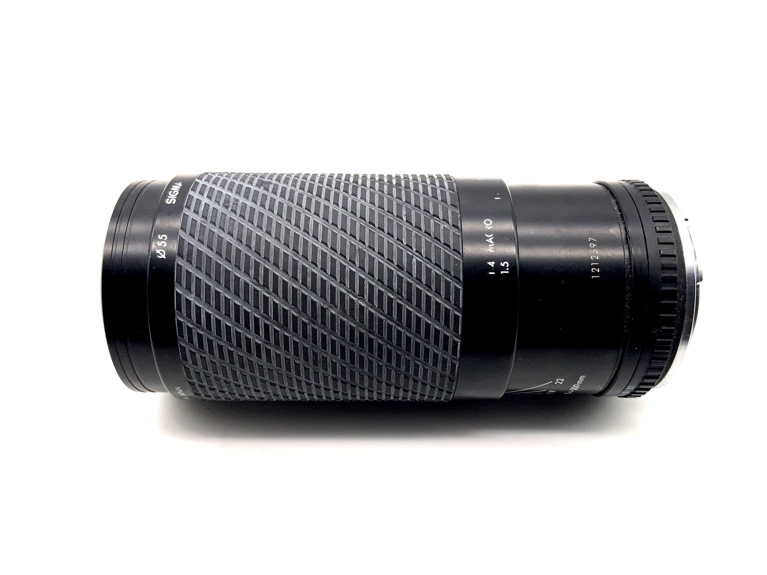 Sigma 75-300mm 1:4.5-5.6 Lens Zoom II Camera Lens (Yashica/Contax)