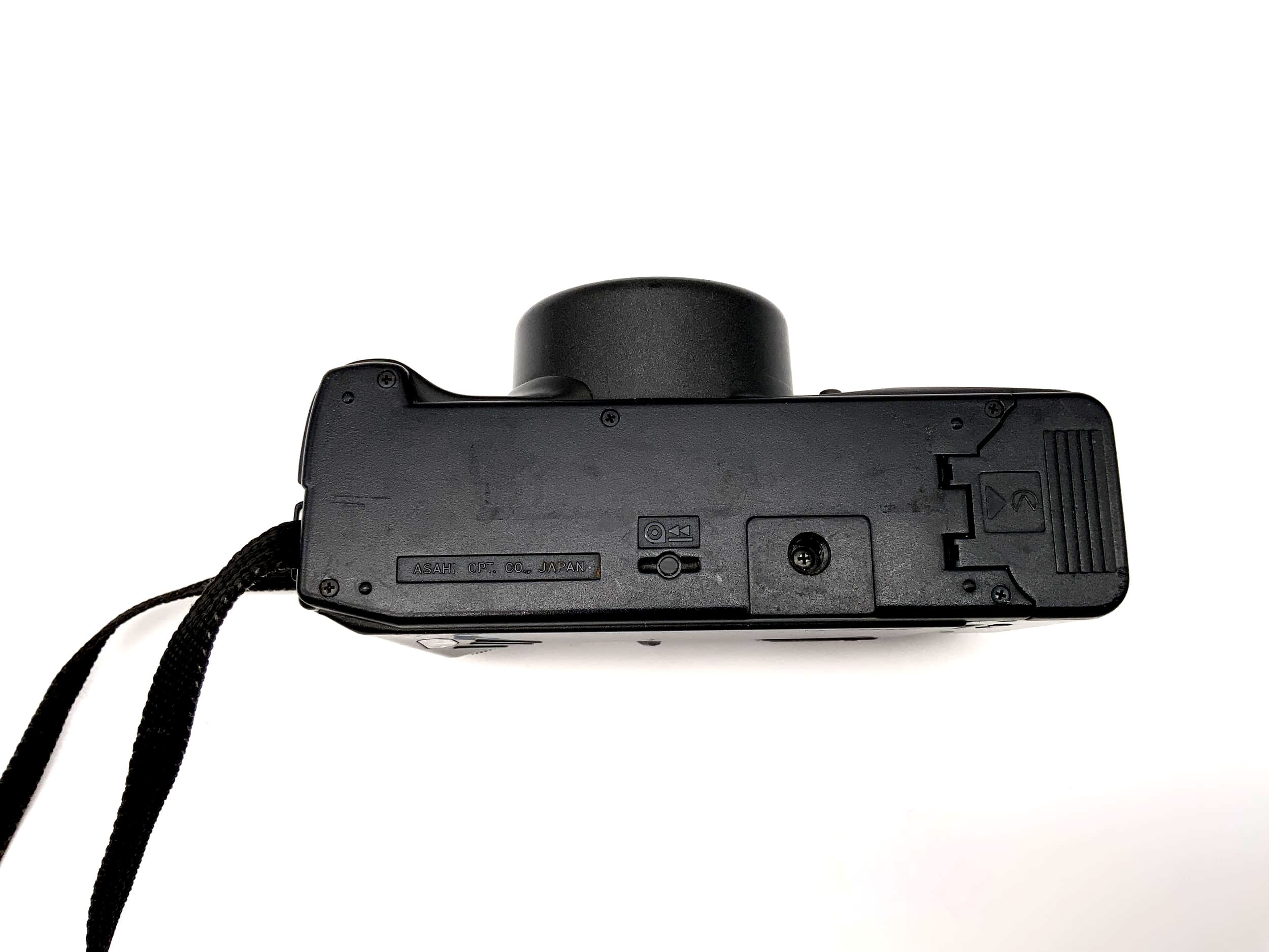 Pentax Zoom-70 S analog camera AF 35mm point &amp; shoot compact camera