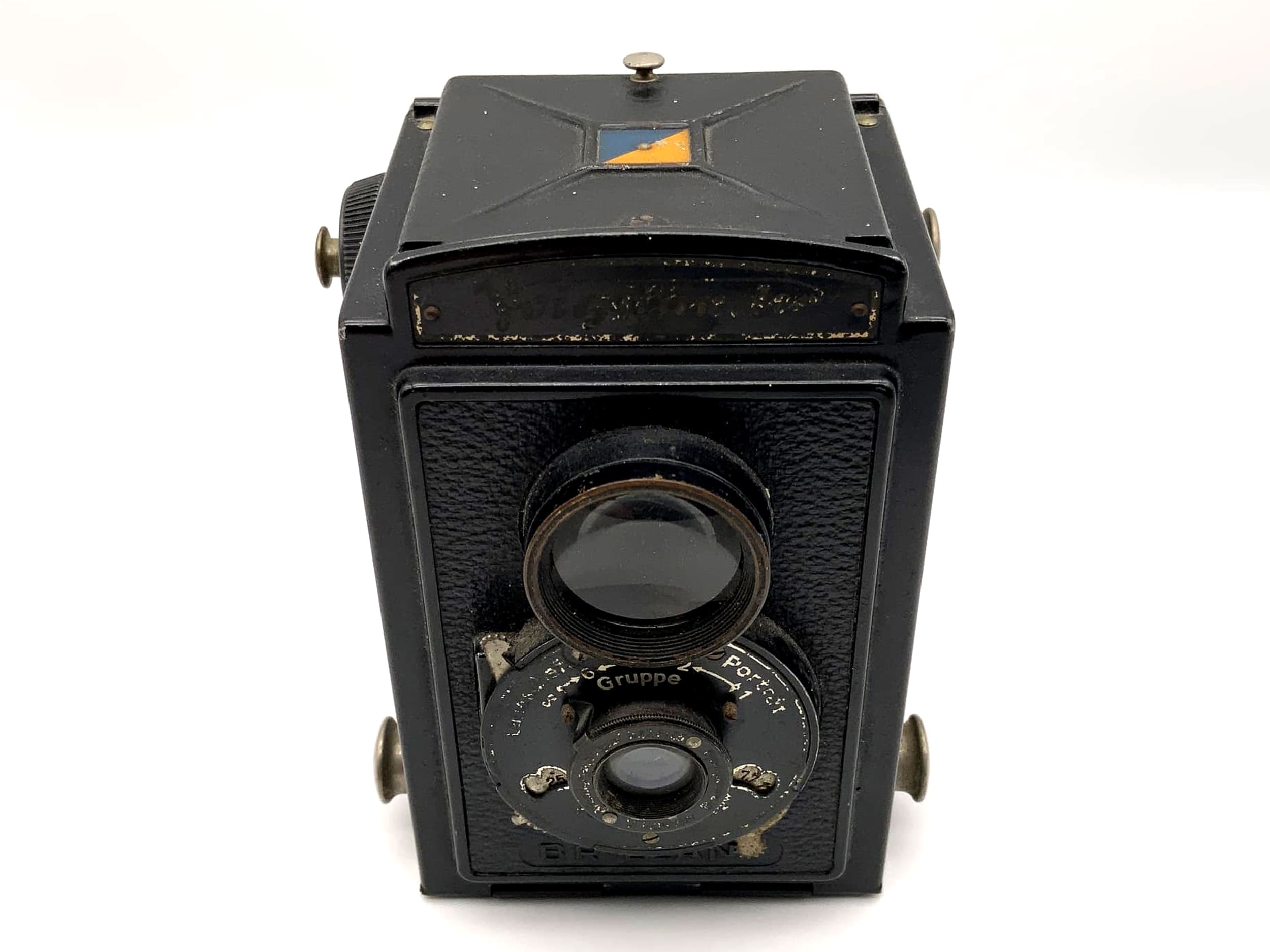 Voigtländer Brillant Anastigmat Voigtar 1:7.7 F=7.5cm TLR twin-lens analog camera