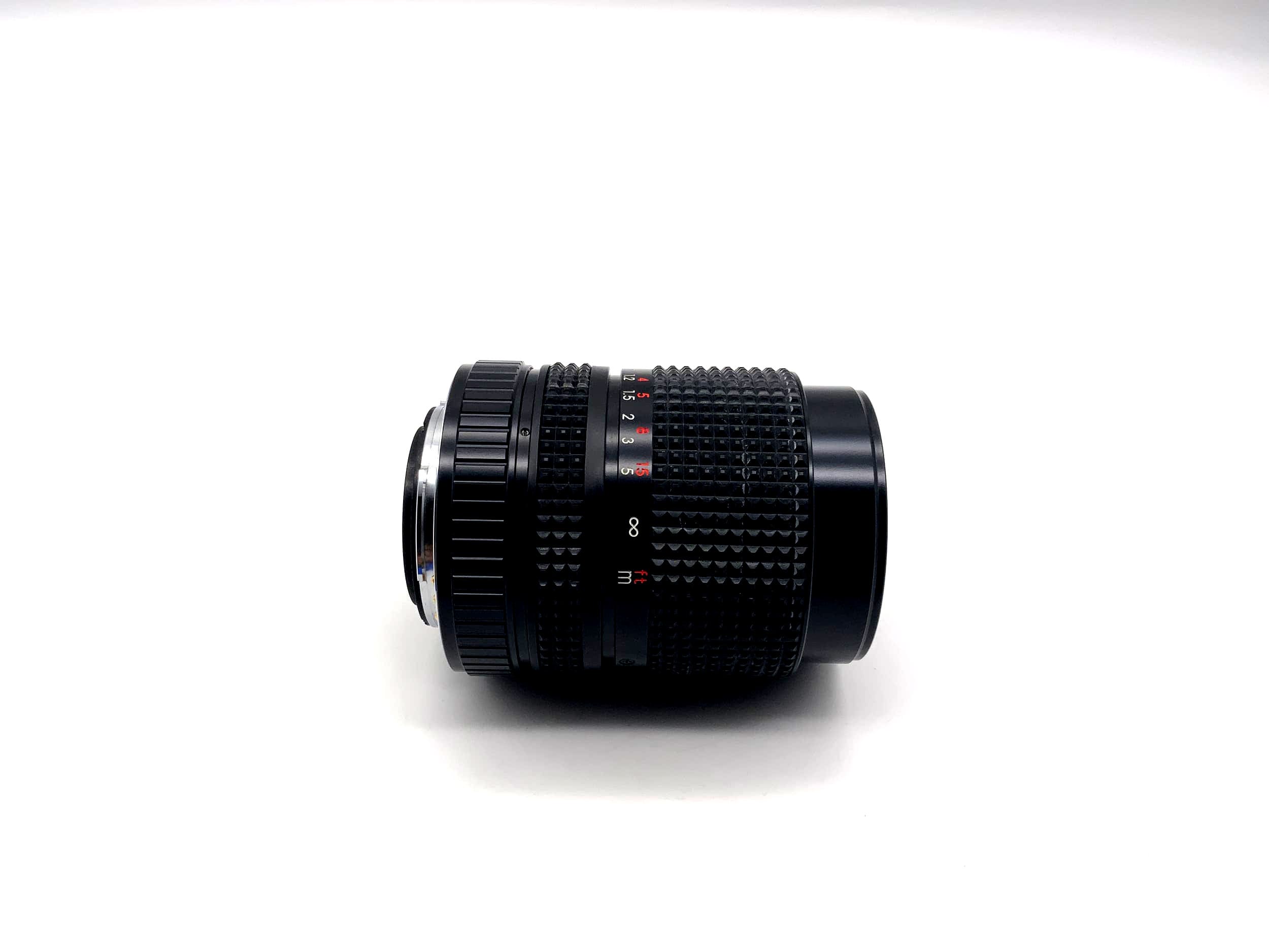 Travenar 35-70mm 1:3.5-4.5 lens for Praktica B camera