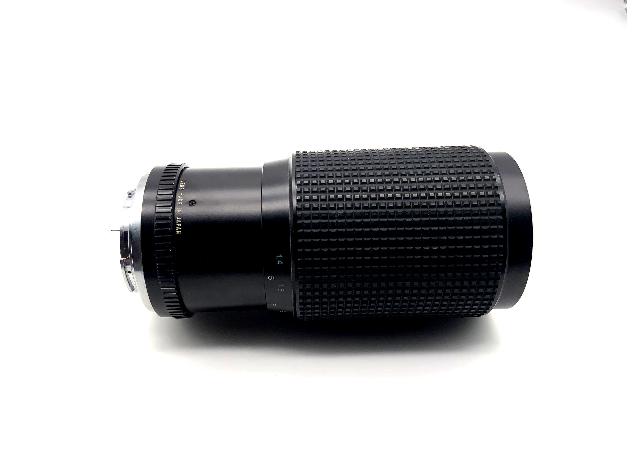 Tokina 70-210mm 1:3.5 Lens RMC Camera Camera Lens (Minolta MD)