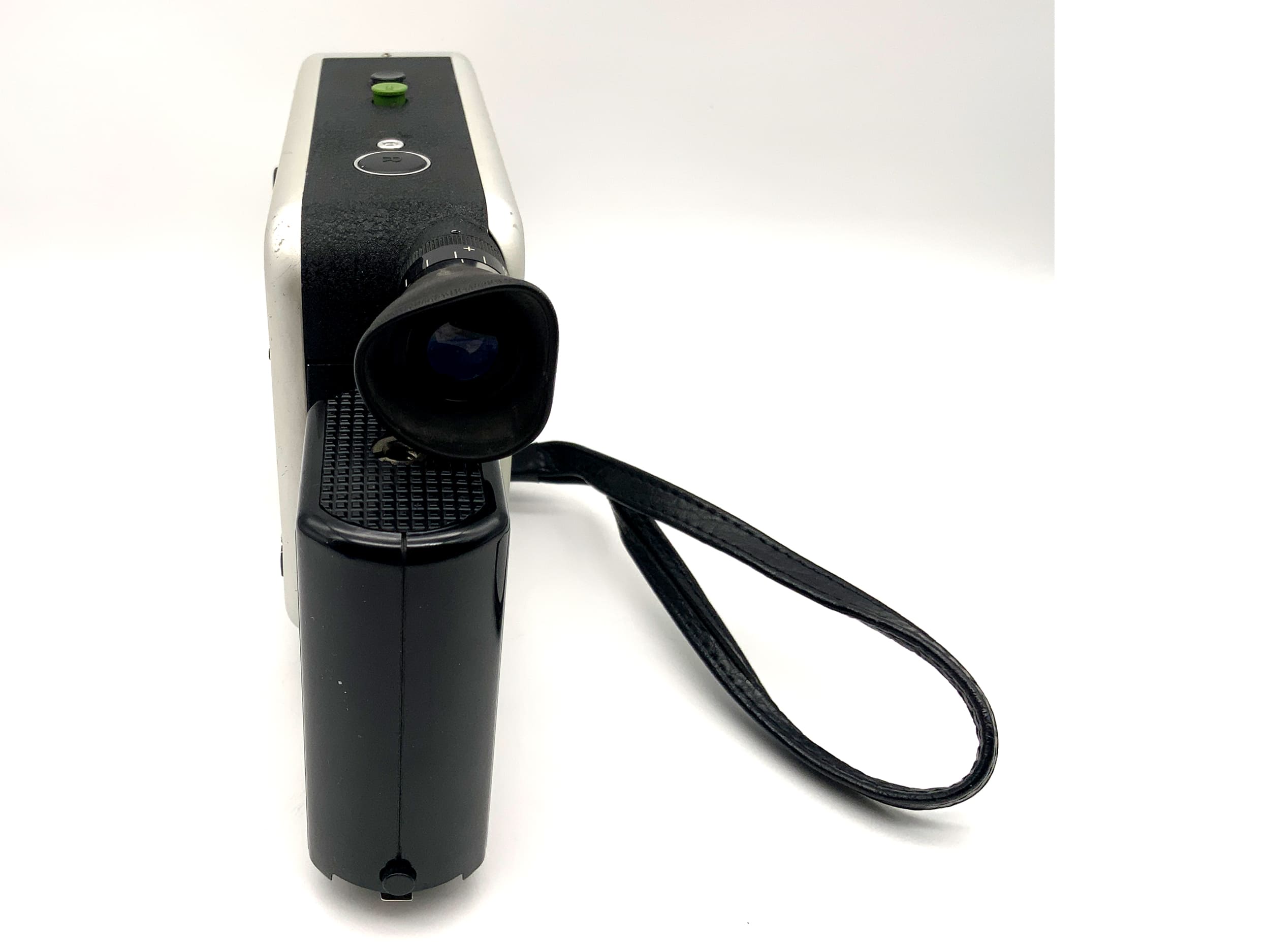 Braun Nizo 801 film camera with Variogon 1:1.8/7-80mm Super 8 lens