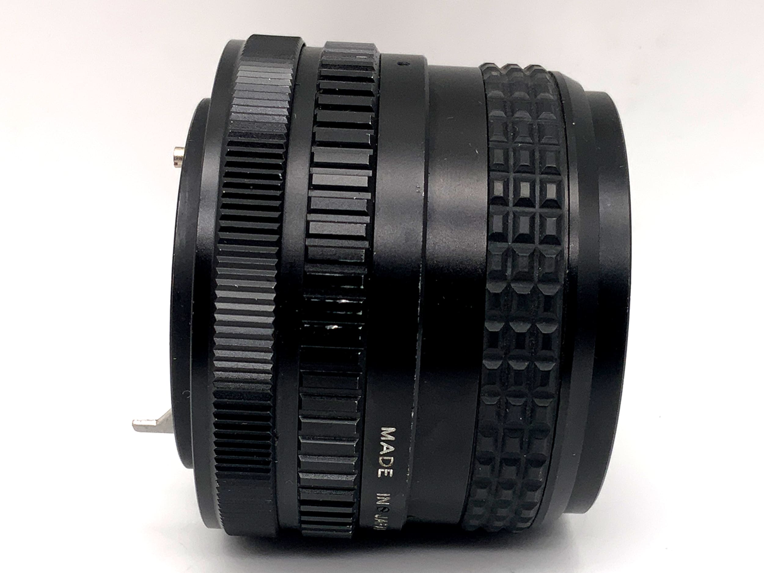 Danubia 28mm 1:2.8 lens multi-coated super fixed focal length (Canon FD)