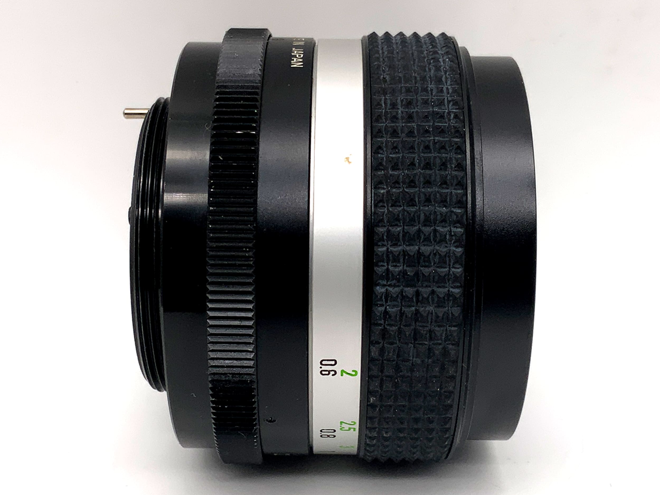 Travenar 35mm 1:2.8 Lens Auto ww Wide Angle Prime Lens (M42)