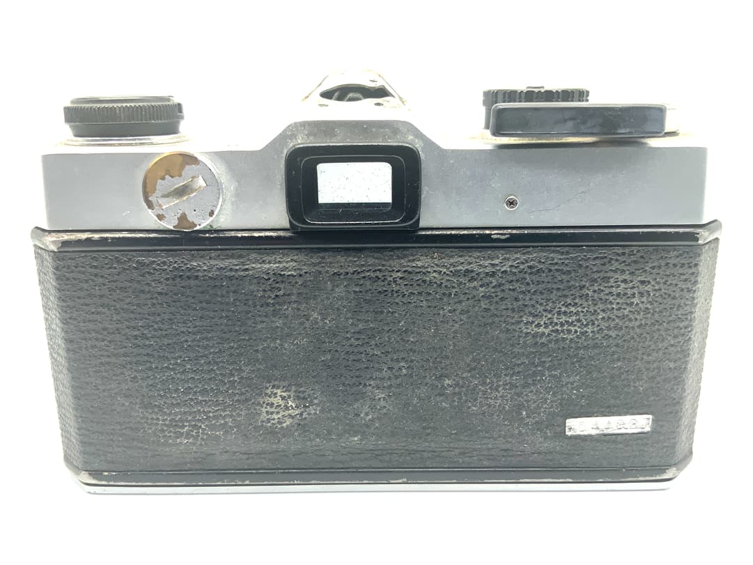 Fujica ST605N SLR 35mm Spiegelreflexkamera analog Body Gehäuse (M42)