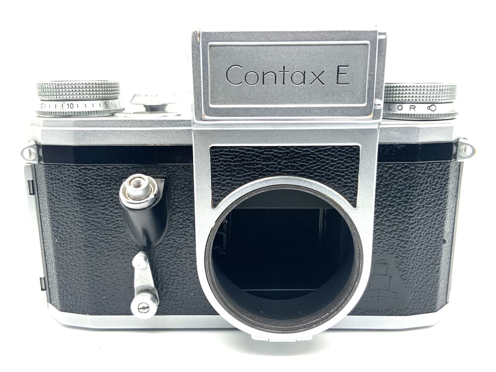 Pentacon Contax E SLR 35mm Spiegelreflexkamera analog Body Gehäuse (M42)