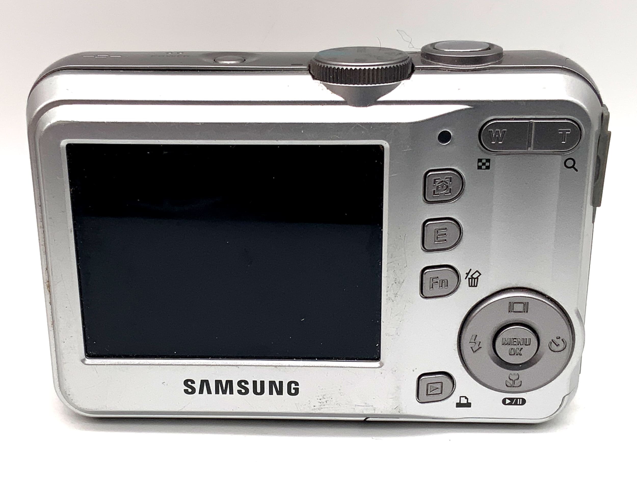 Samsung S760 Digital Compact Camera with Zoom 6.3-18.9mm Lens 7.2 MP