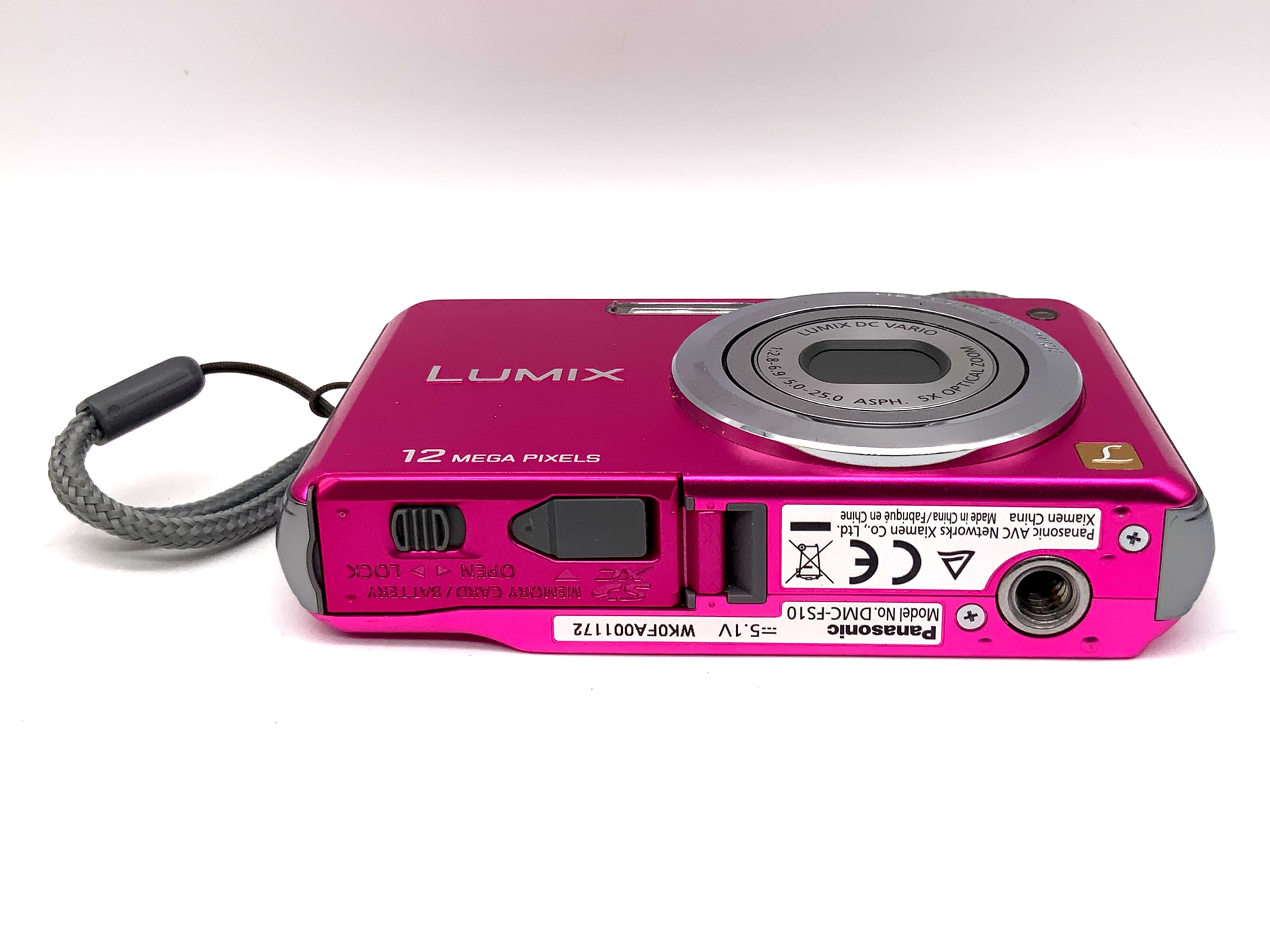 Panasonic Lumix DMC-FS10 digital compact camera 5x optical zoom 12 MP in original packaging