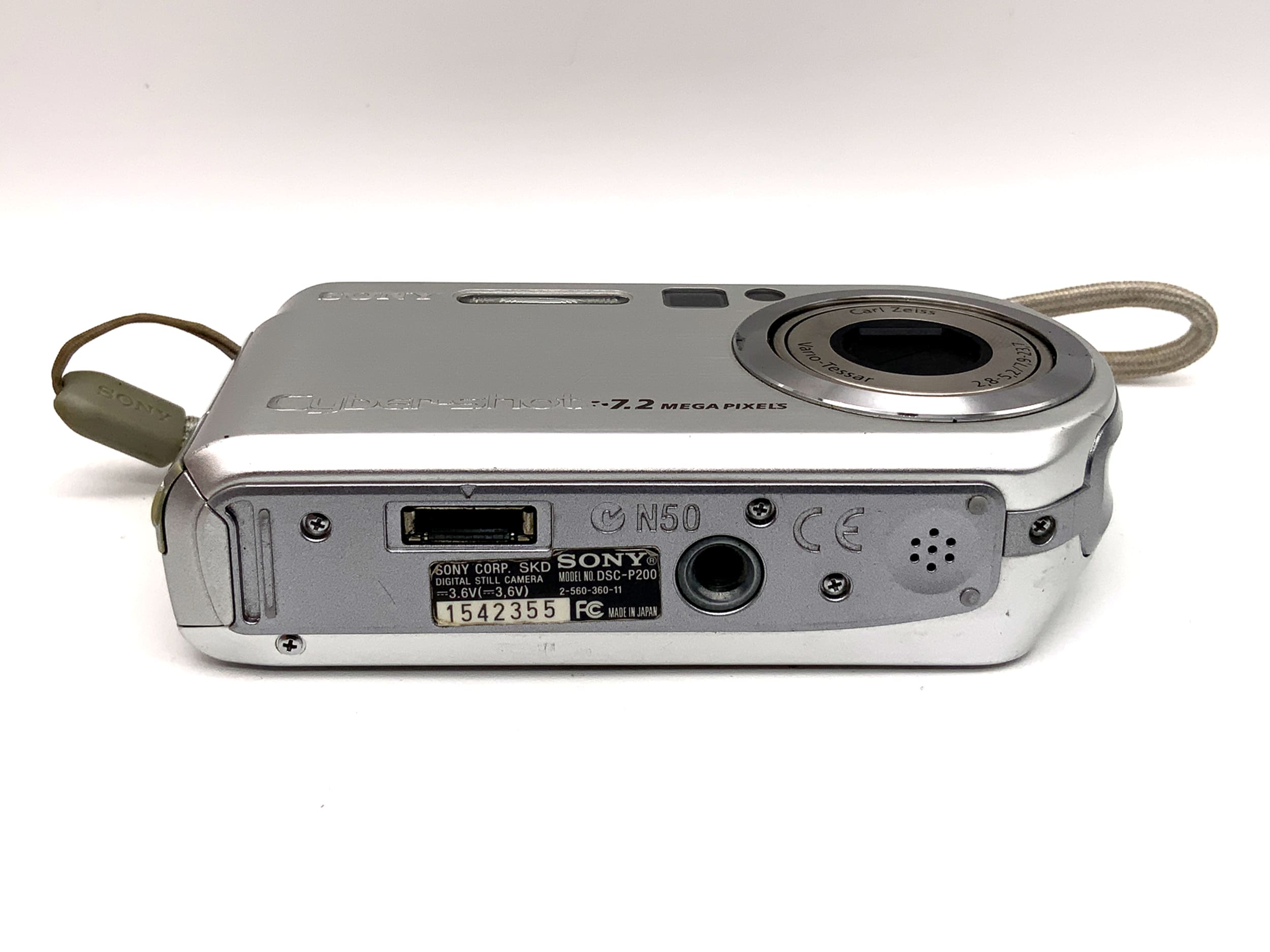 Sony Cyber-Shot DSC-P200 Digital Compact Camera 2.8-5.2/7.9-23.7 7.2 MP IM VX