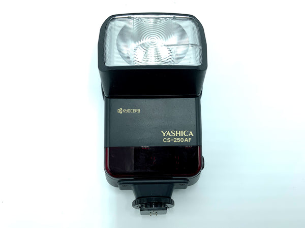 Yashica CS-250AF Blitzgerät Kamera Blitz Aufsteckblitz Flash Licht
