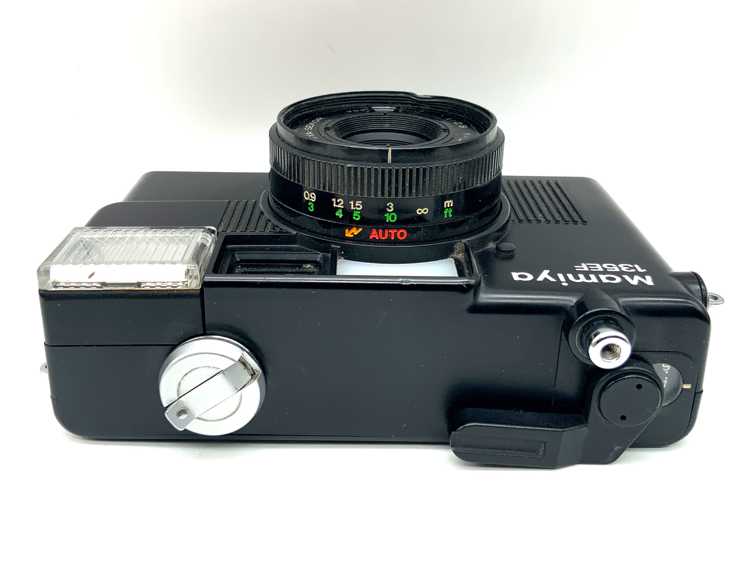 Mamiya 135EF rangefinder camera with Mamiya-Sekor 1:2.8 f=38mm analog camera