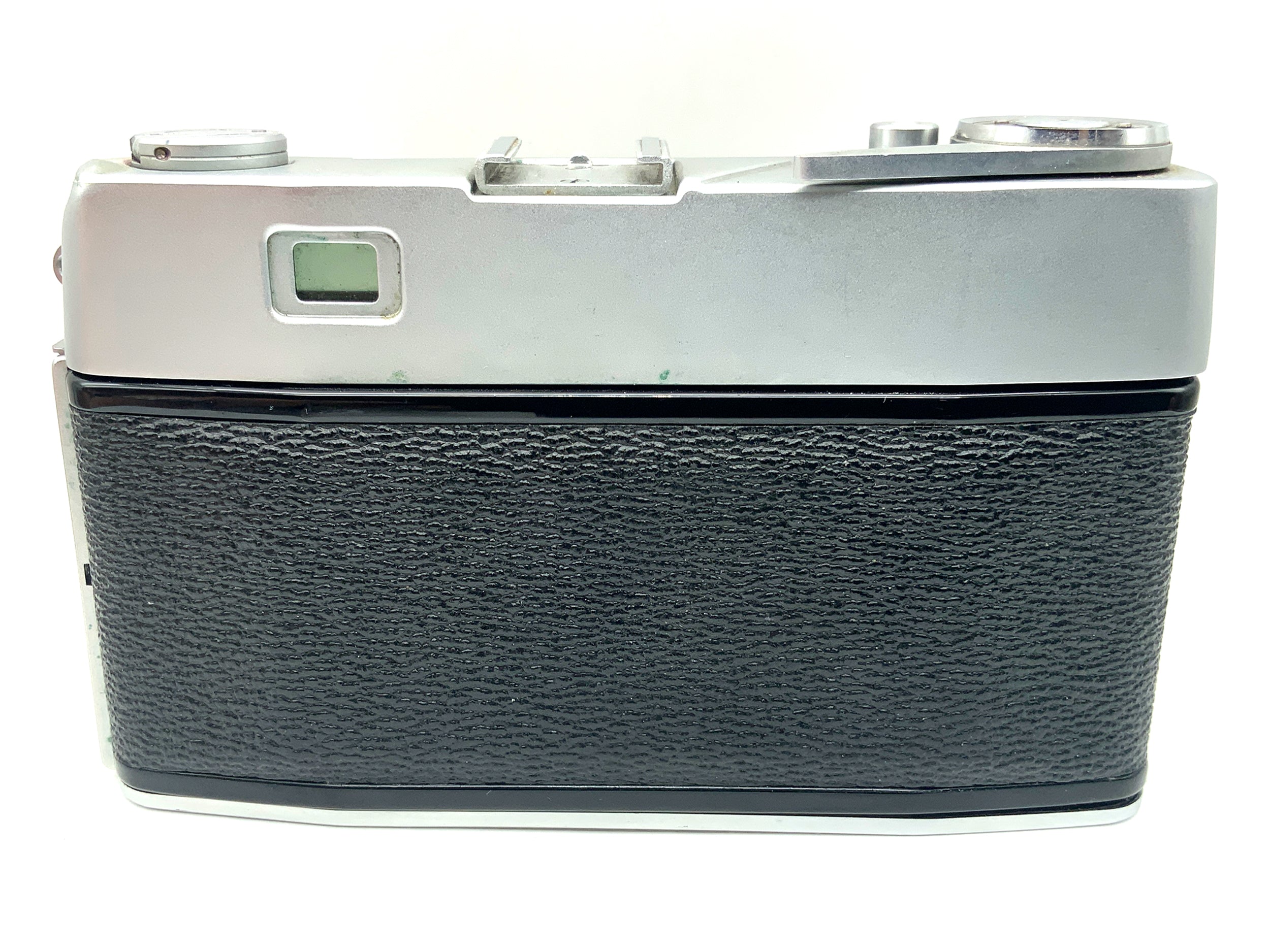 Petri 7 viewfinder camera with C.Petri 1:2.8 f=4.5cm Green-O-Matic analogue camera