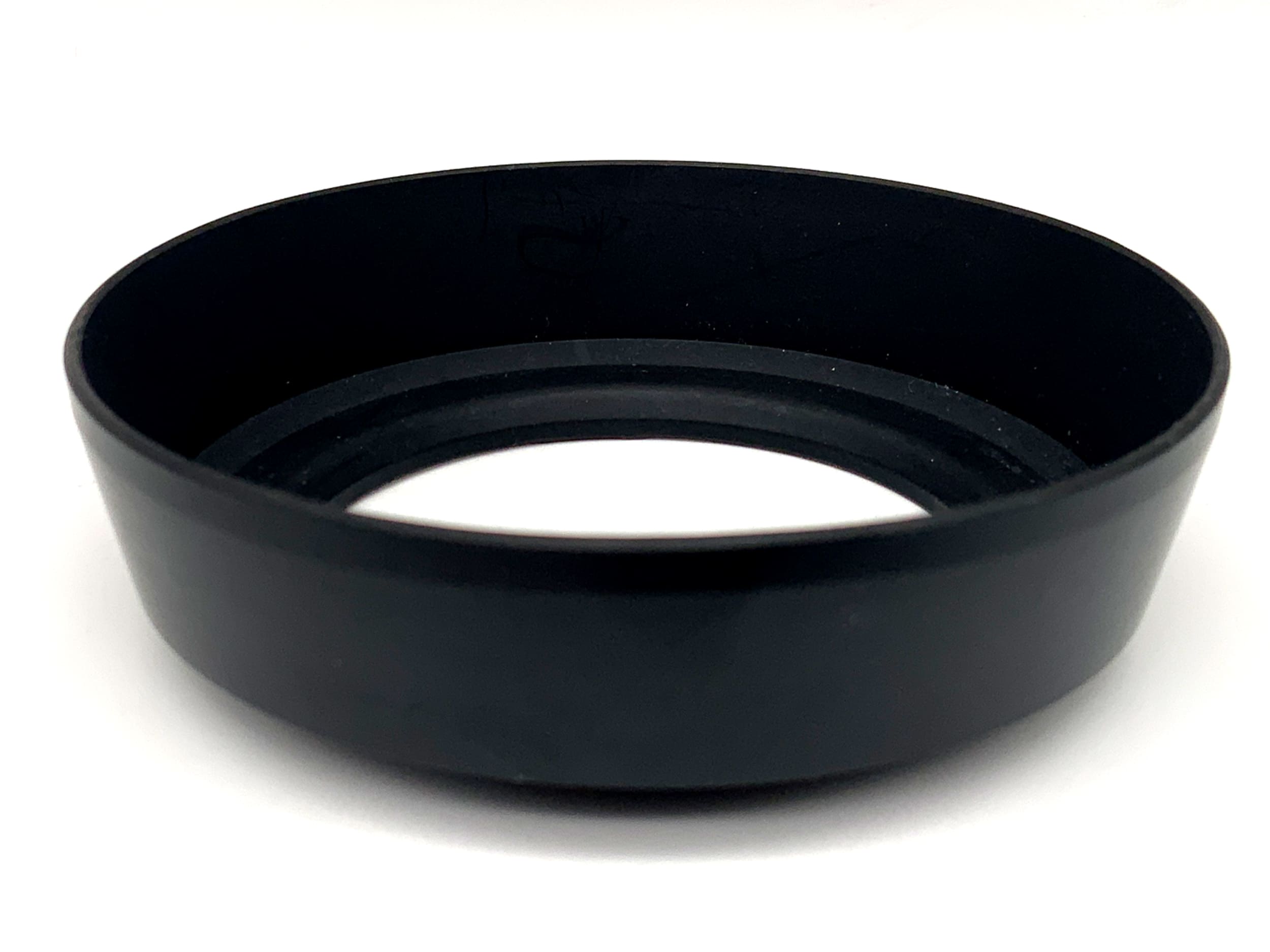 Minolta MD 35mm F2.8 lens hood