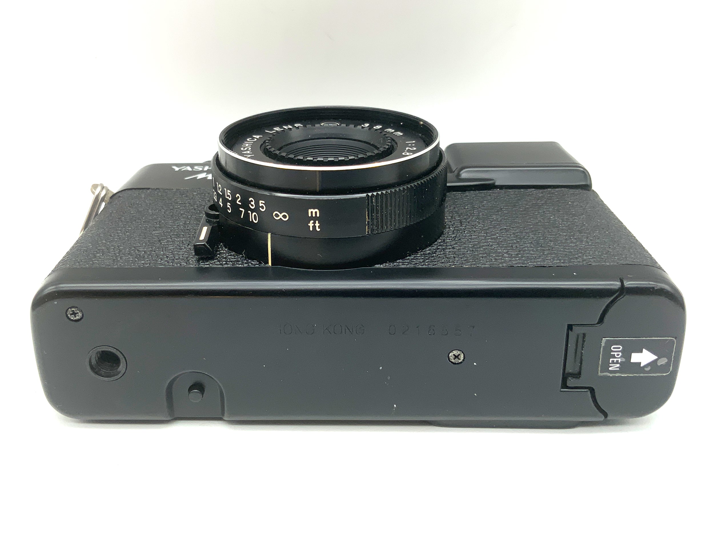 Yashica MF-1 Point&amp;Shoot with Yashica 38mm f/2.8 lens! Flash defective! Analog camera