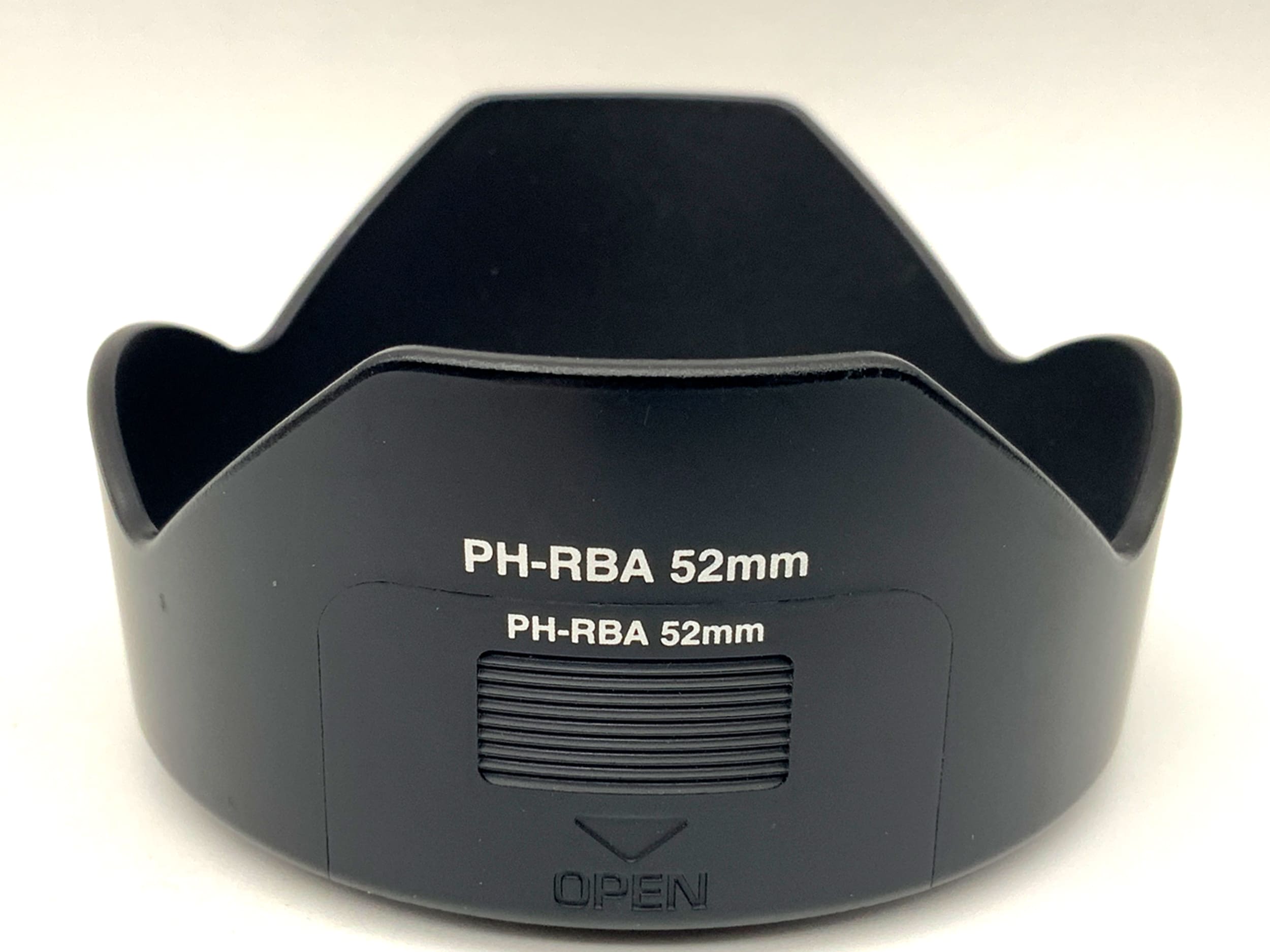 Pentax PH-RBA 52mm lens hood for SMC-DA 18-55mm f/3.5-5.6