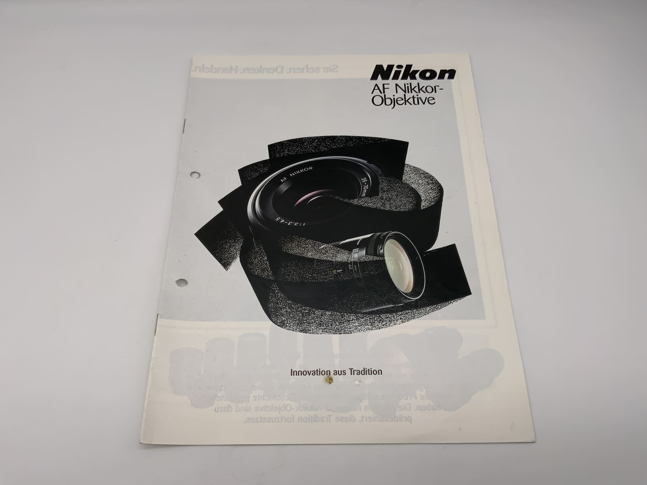 Nikon AF Nikkor Lenses Product Information Brochure German Magazine