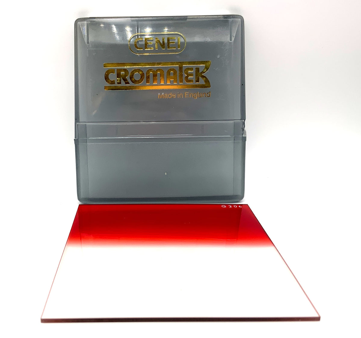 Cenei Cromatex Grad. Dark Red G206 Filter Rechteckig Filtergewinde