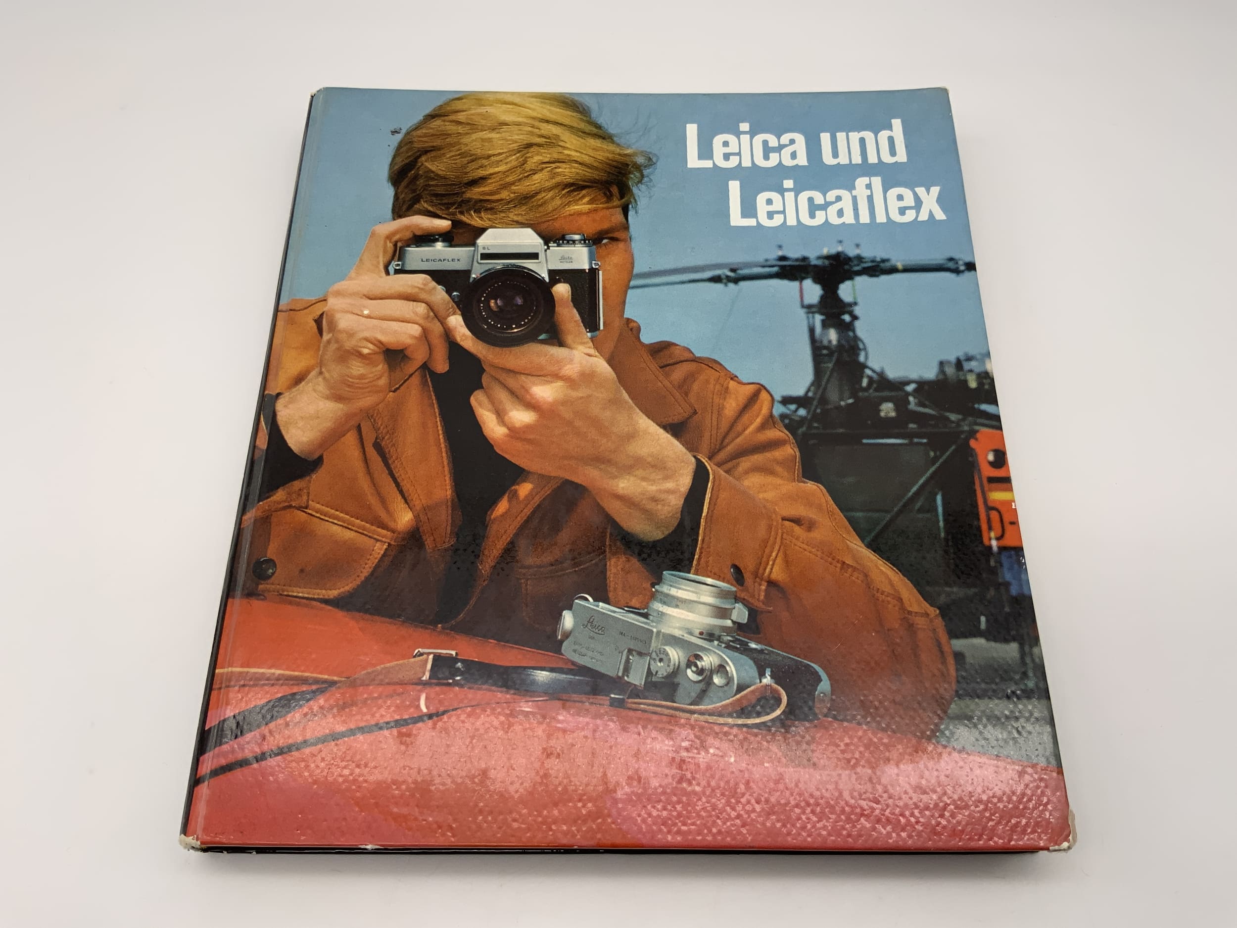 Leica and Leicaflex brochure information booklet (German)