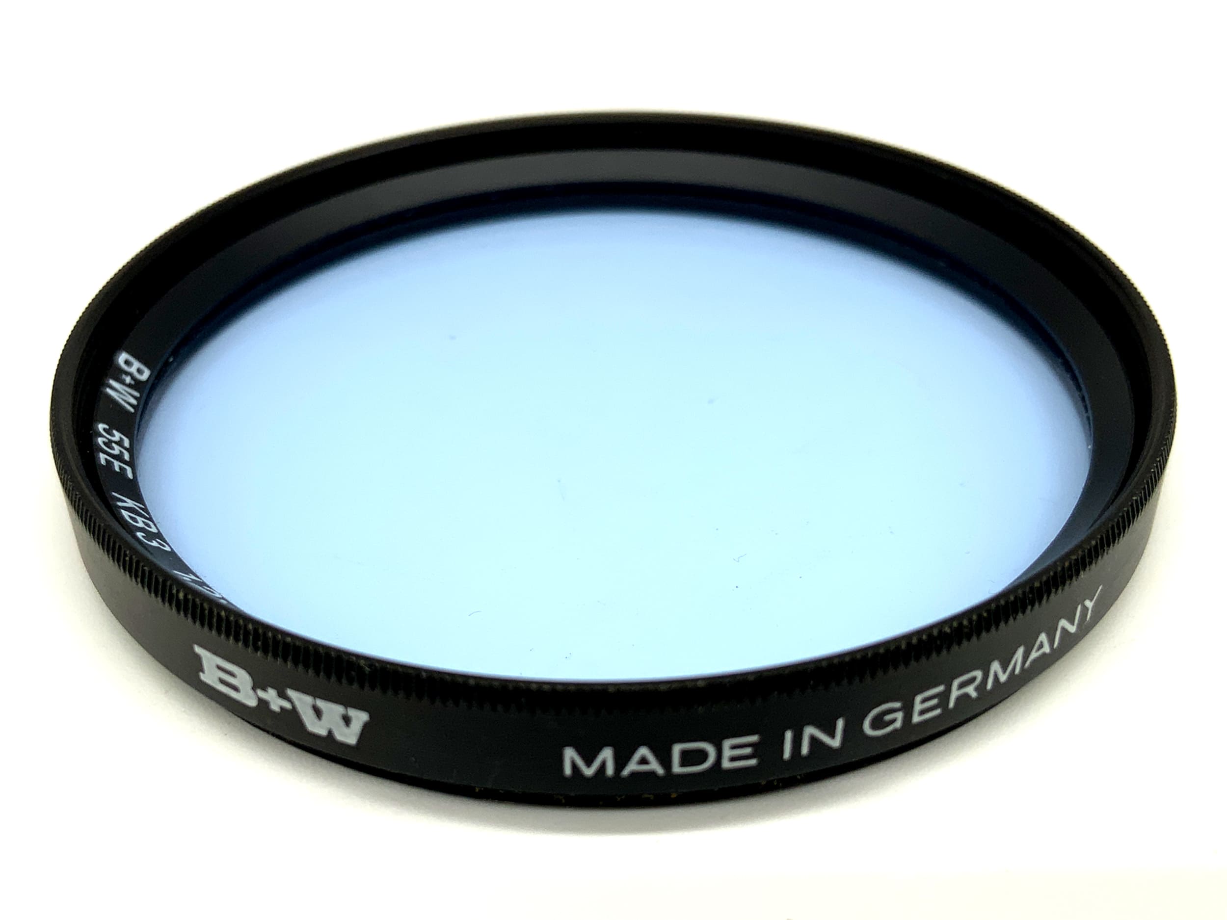 B+W Farbfilter 55E KB3 1,2x hell blau/light blue Filter 55mm Filtergewinde