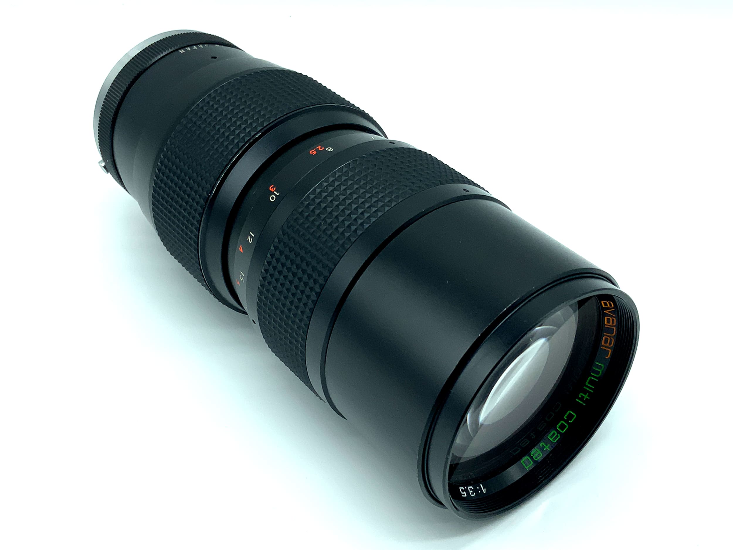 Avanar 75-205mm 1:3.5 lens MC zoom lens (Olympus OM)