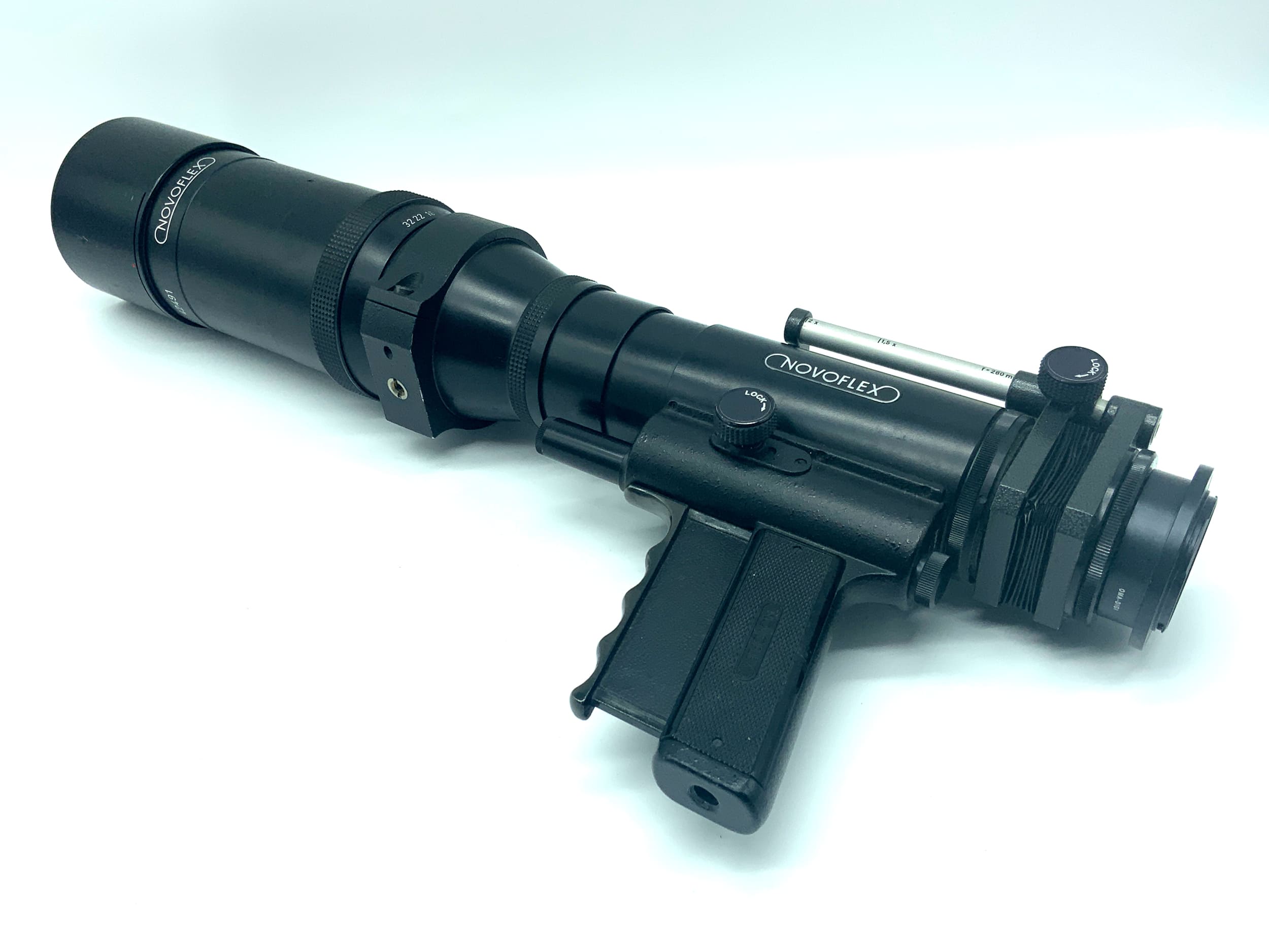 Novoflex 400mm 1:5.6 lens T-Noflexar rapid shooting lens (Olympus OM)