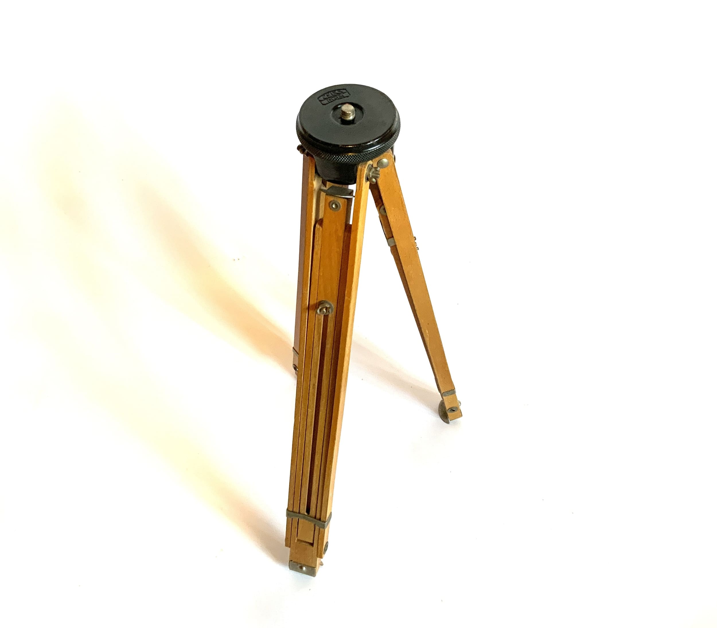 Zeiss Ikon wooden tripod! Tripod legs are very loose! Tripod camera tripod