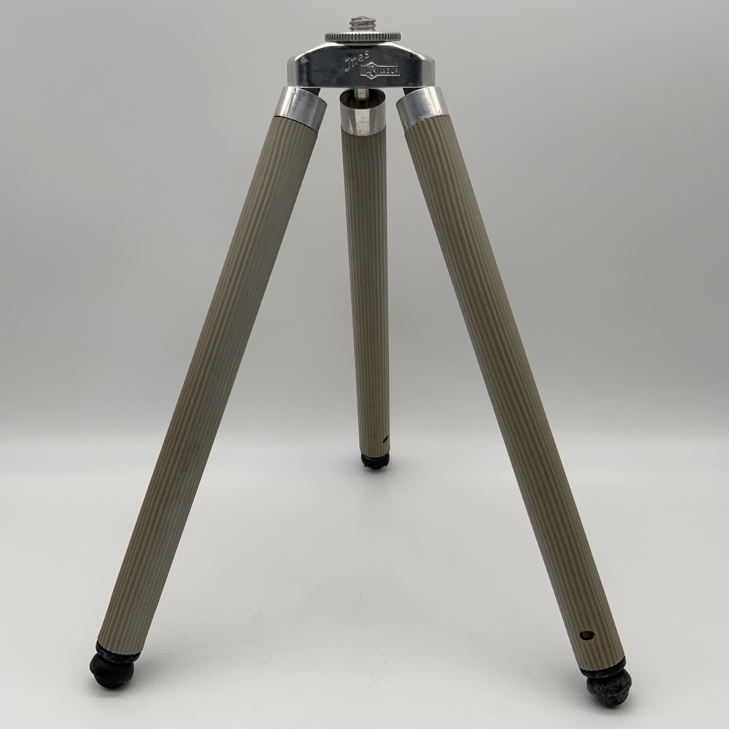 VEB Ines table tripod grey/silver Bergneustadt - large thread tripod pocket tripod