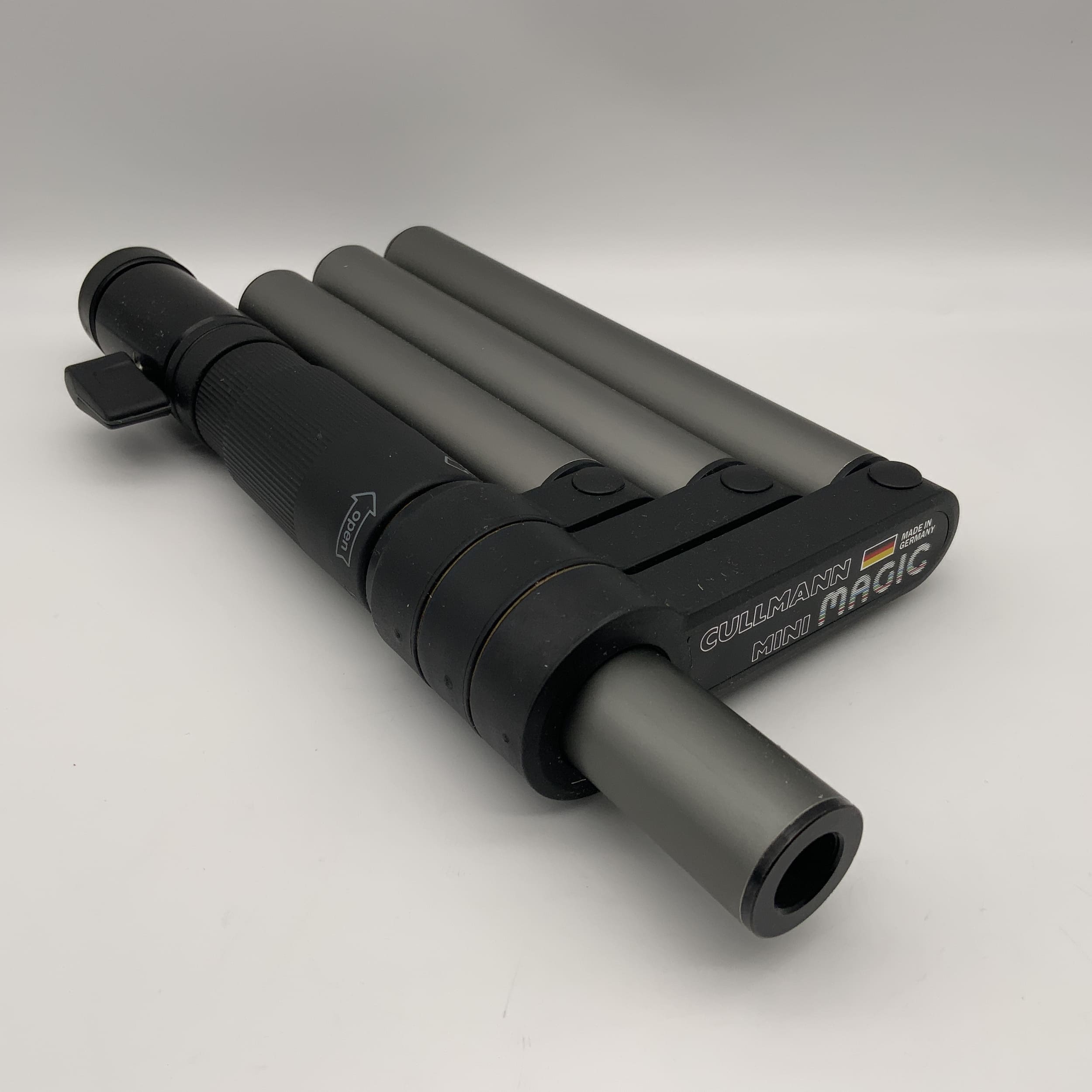 Cullmann 2701 Table Tripod Silver Mini Magic Tripod Pocket Tripod