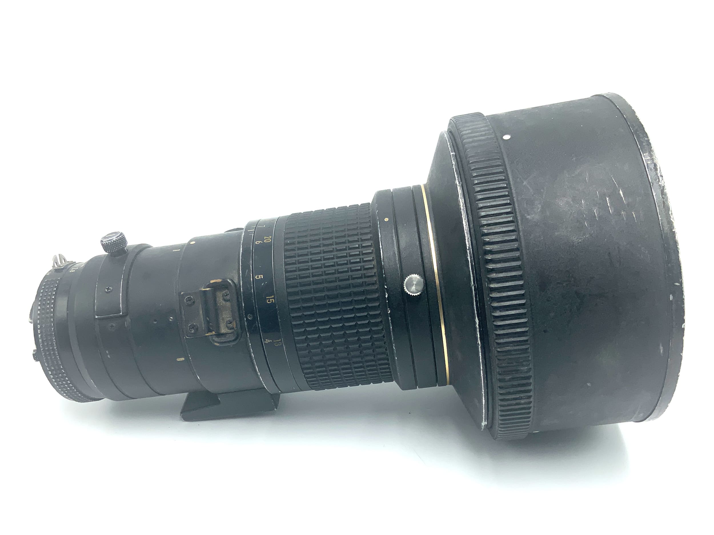 Nikon Nikkor * ED 300mm 1:2.8 Objektiv Festbrennweite (Nikon F)