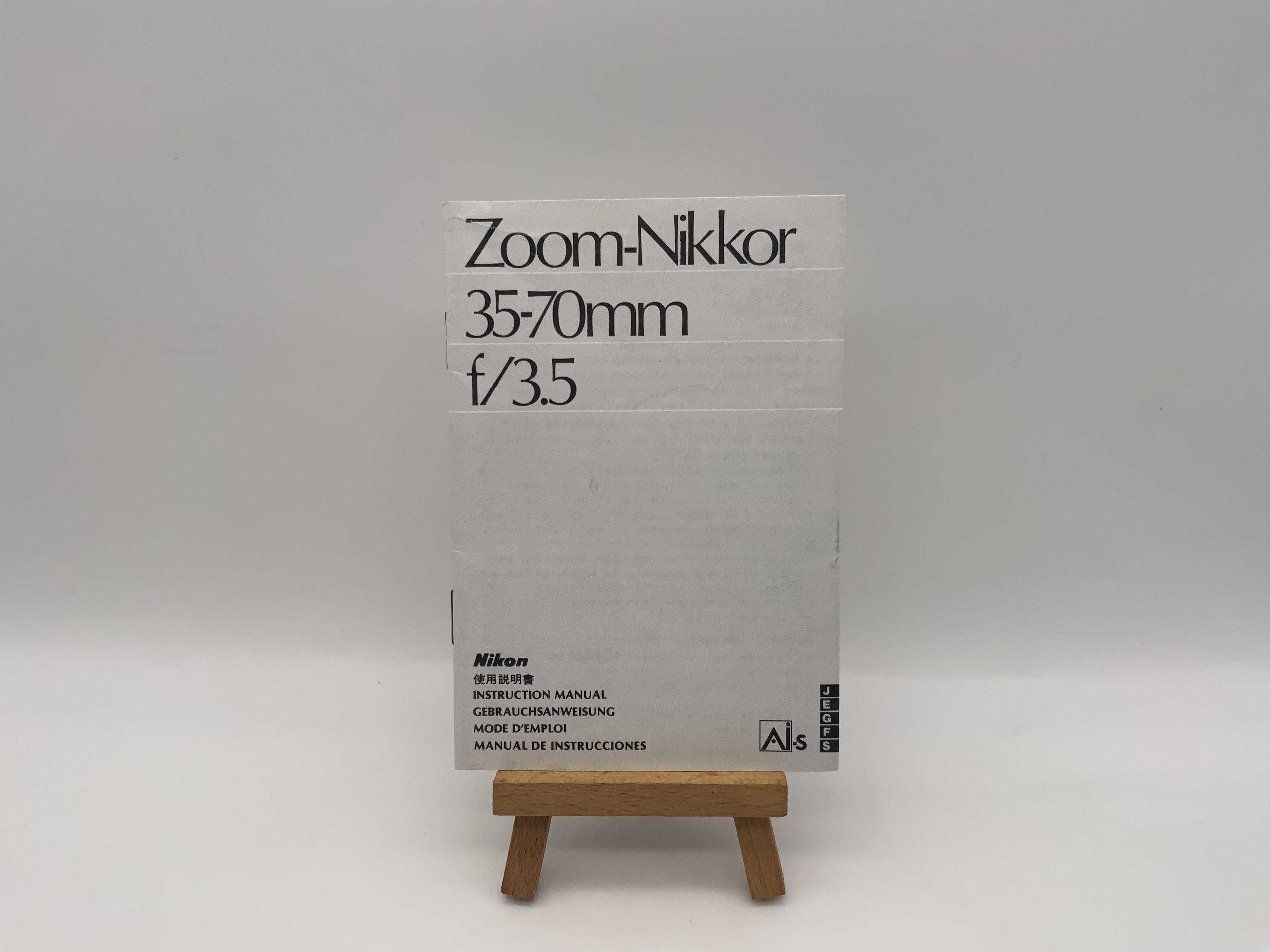 Nikon Zoom-Nikkor 35-70mm f/3.5 User Manual (German)