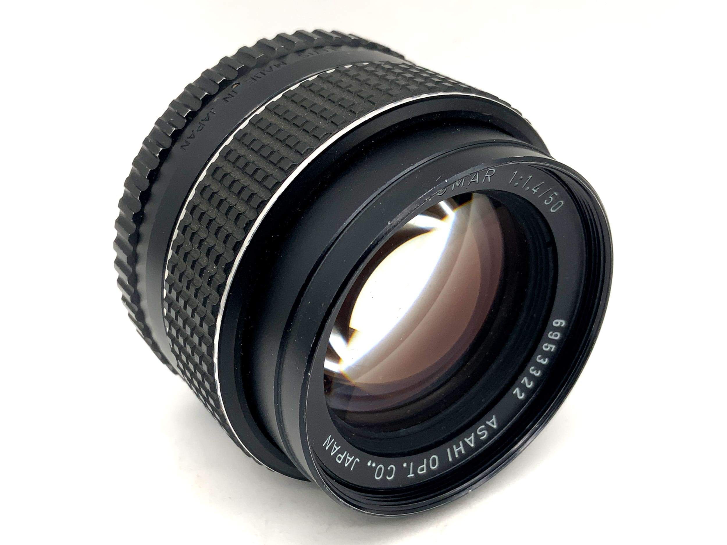 Asahi Pentax SMC Takumar 50mm 1:1.4 prime lens (M42)